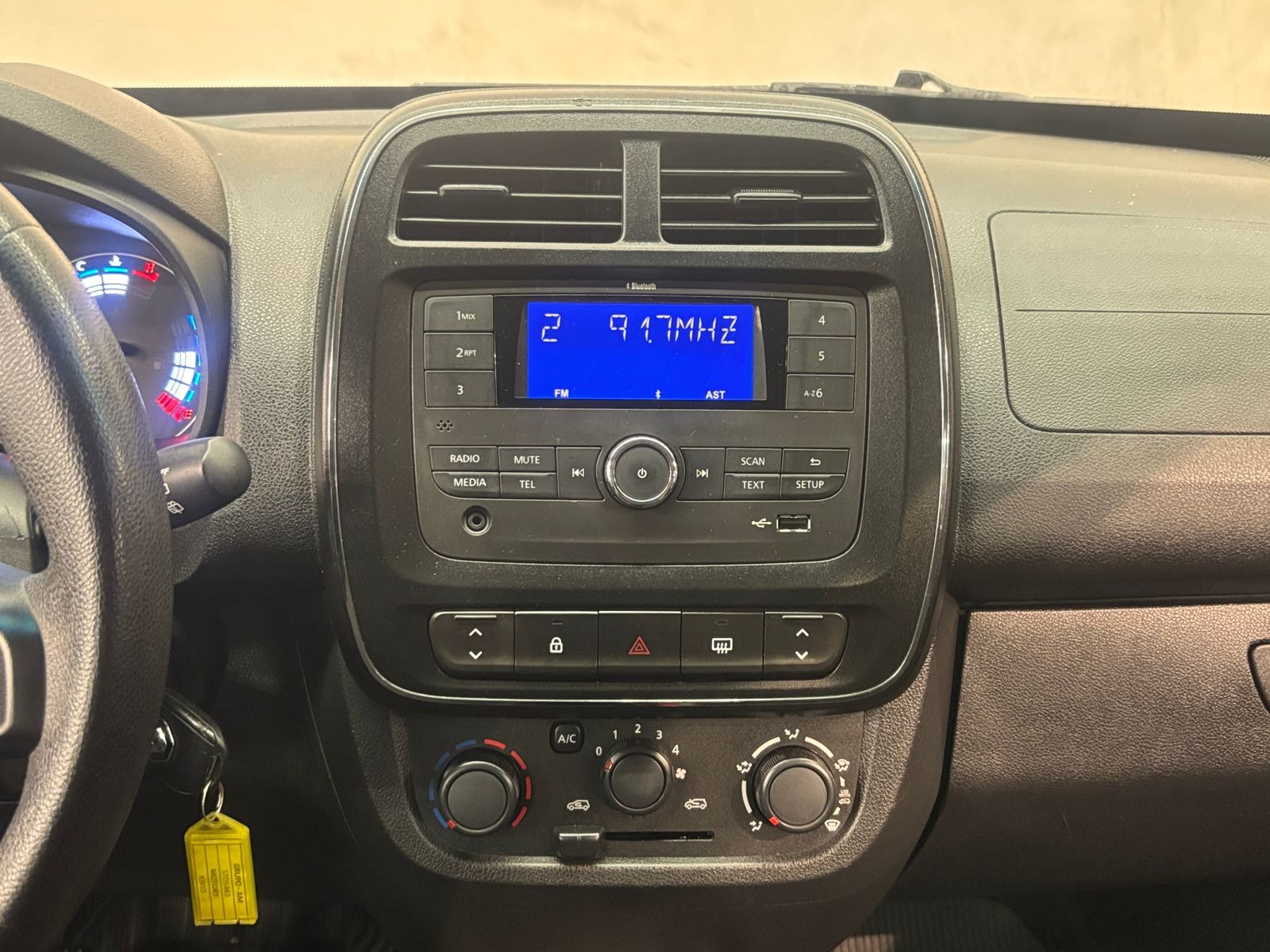 Renault Kwid Zen 1.0 Flex 12V 5P Mec. - foto 11