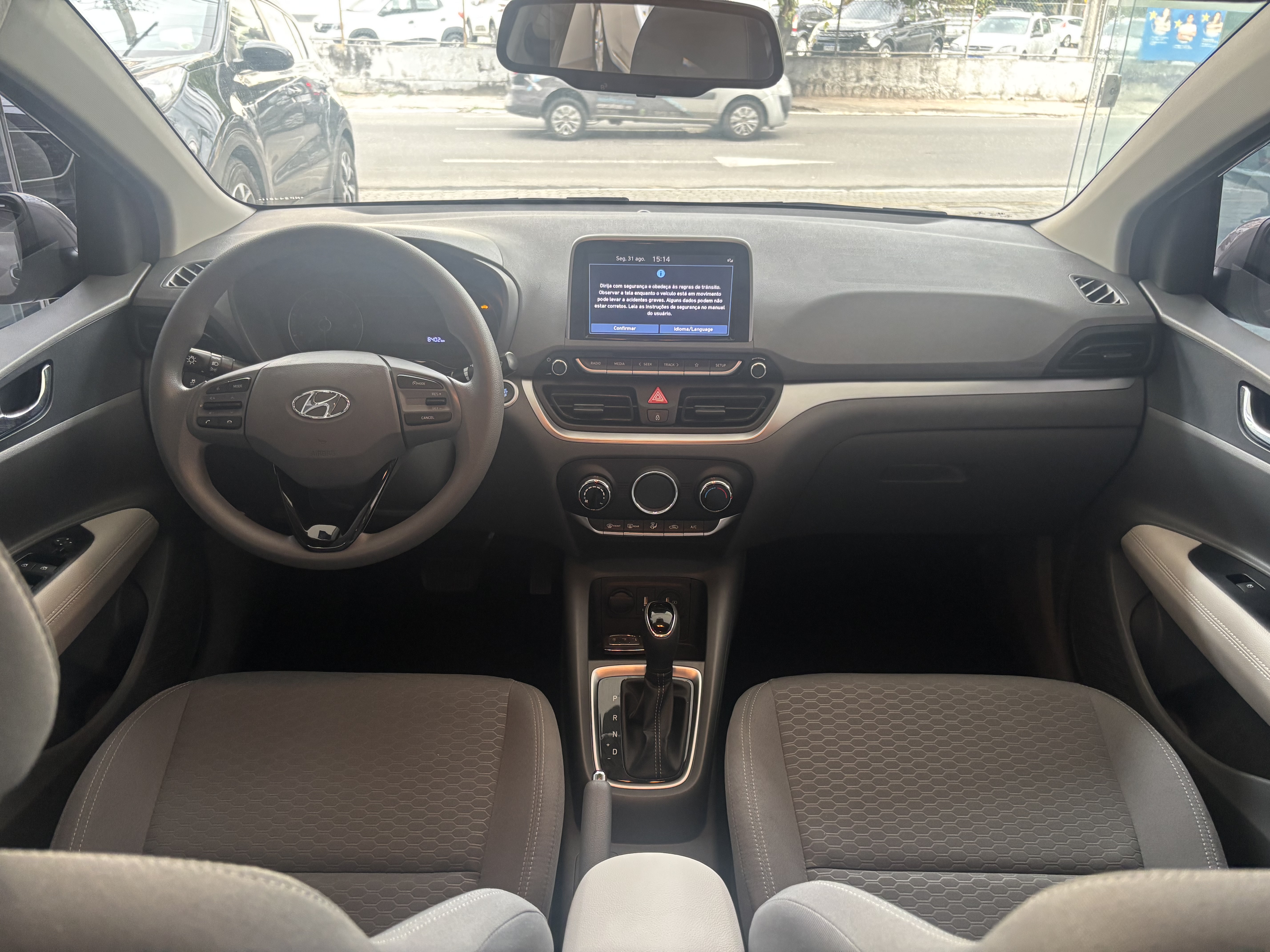 Hyundai HB20S Platinum 1.0 Tb Flex 12V Aut. - foto 8