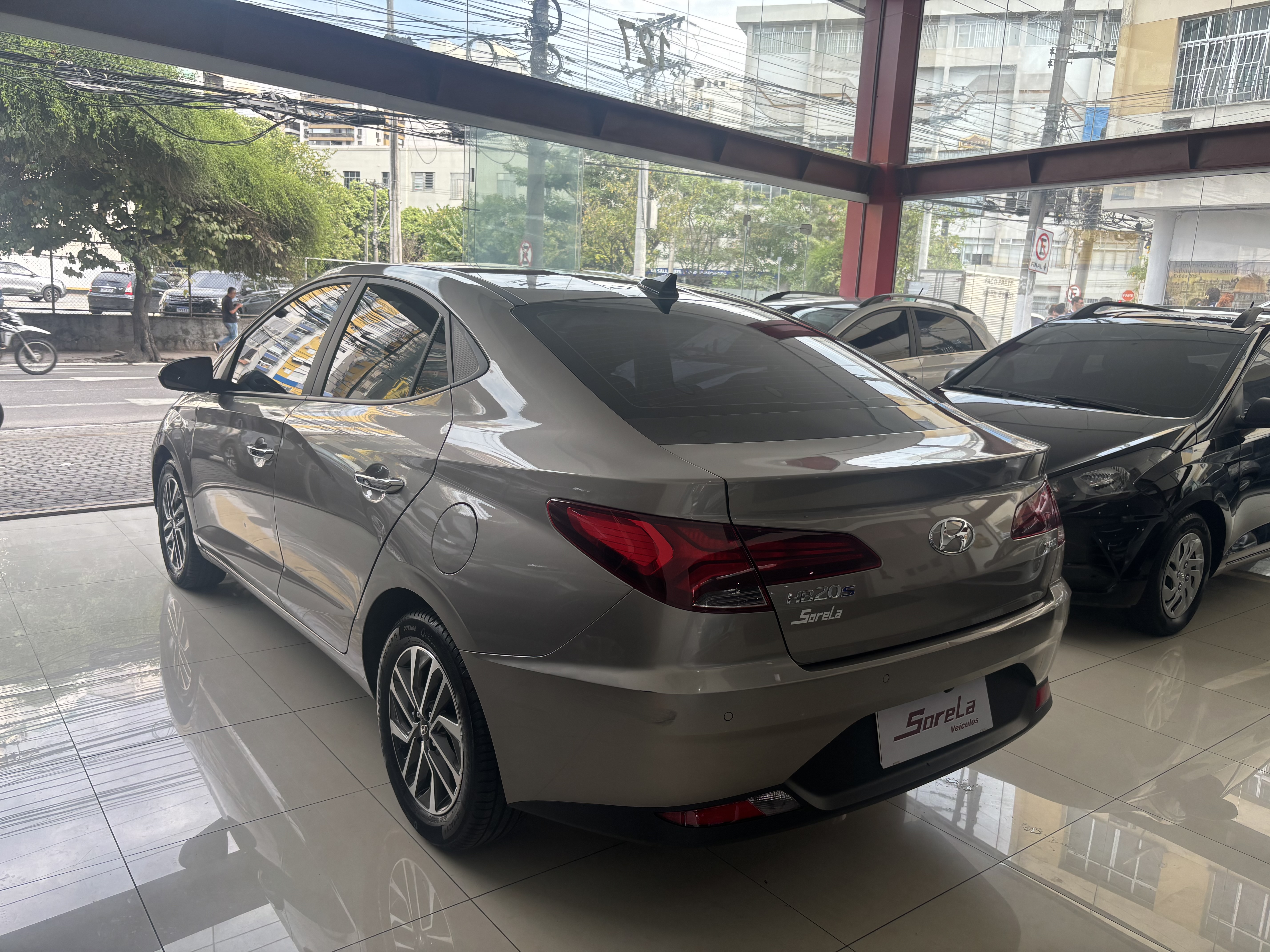 Hyundai HB20S Platinum 1.0 Tb Flex 12V Aut. - foto 5