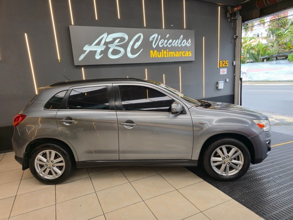 Mitsubishi ASX 2.0 16V 4X4 160cv Aut. - foto 6
