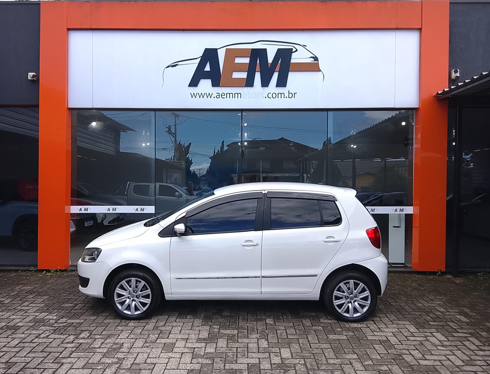 Volkswagen Fox 1.0 Mi Total Flex 8V 5P - foto 4
