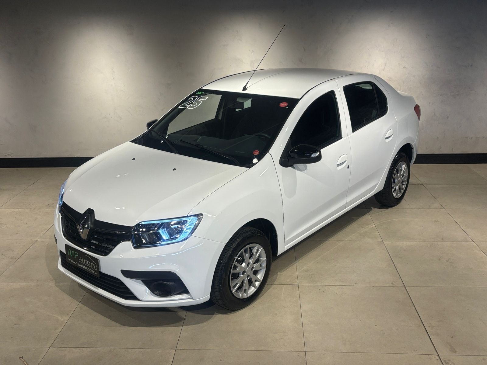 Renault Logan Zen Flex 1.0 12V 4P Mec. - foto 3