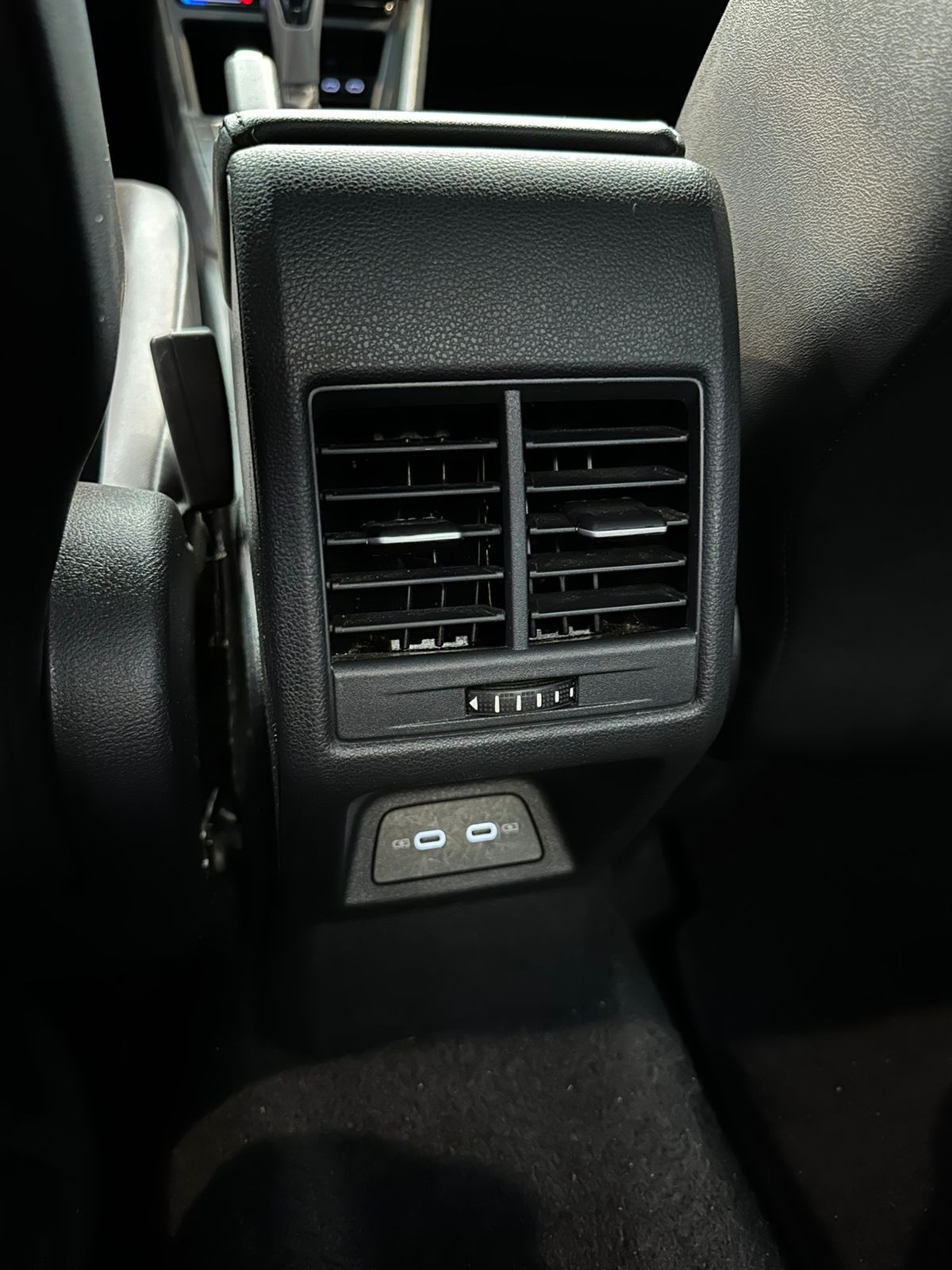 Volkswagen Virtus Highline 200 TSI 1.0 Flex 12V Automático - foto 18