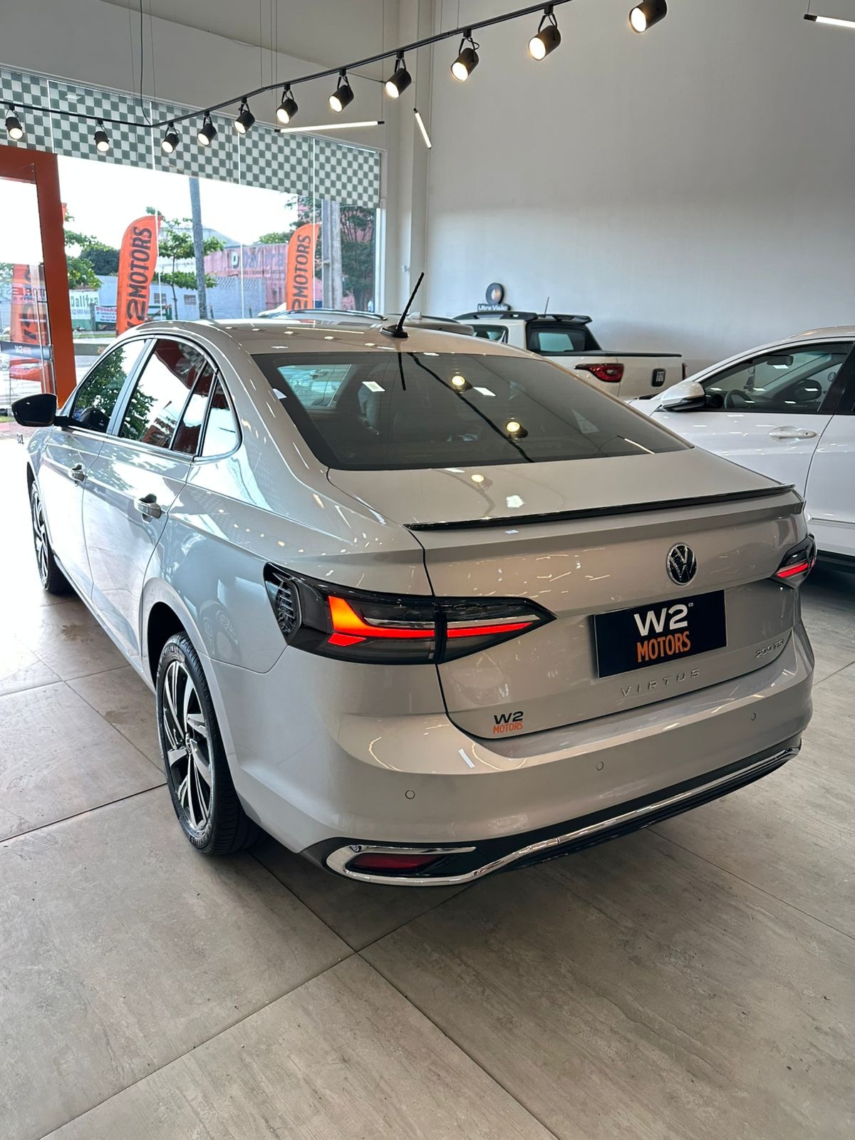 Volkswagen Virtus Highline 200 TSI 1.0 Flex 12V Automático - foto 5