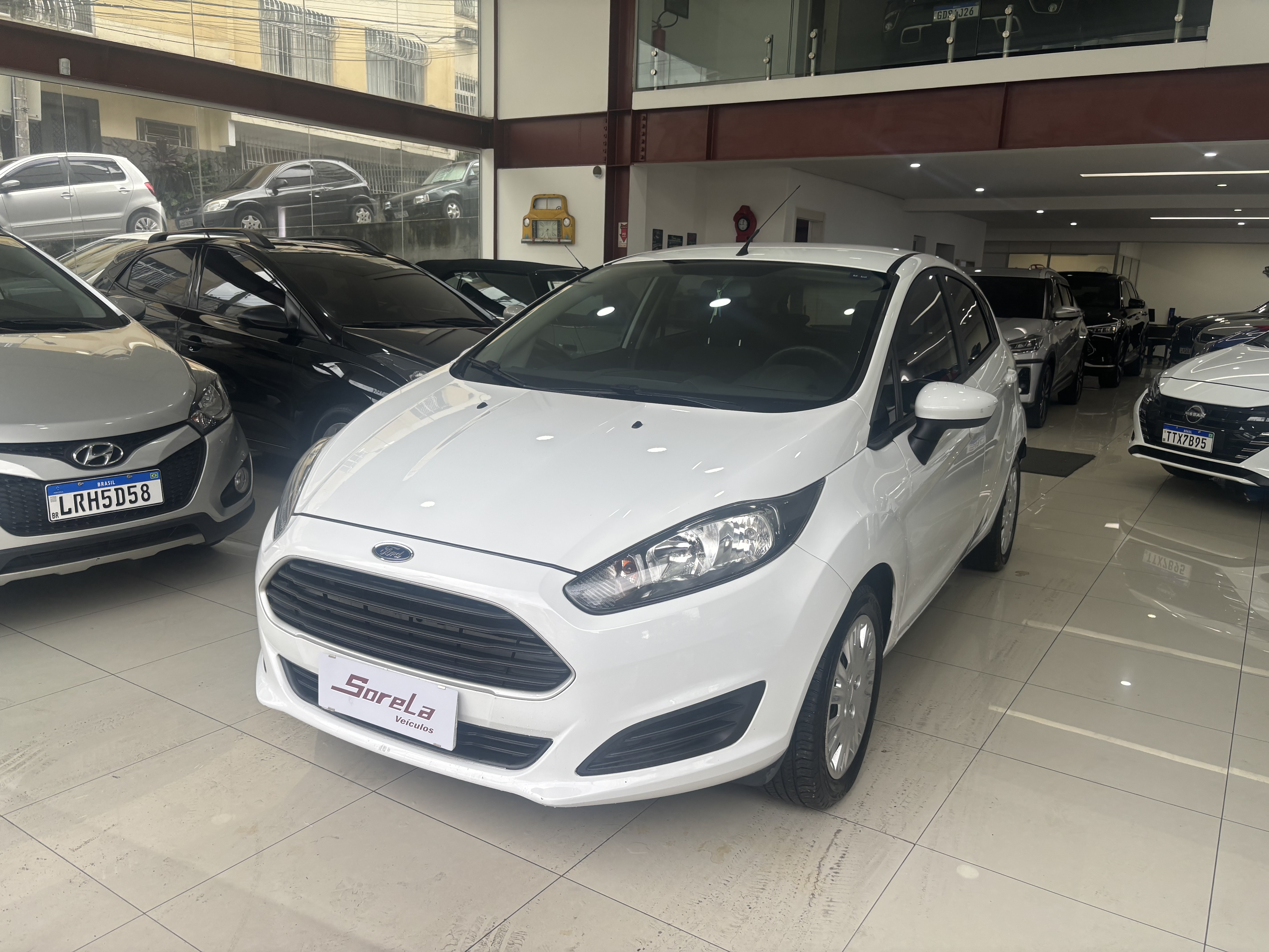Ford Fiesta 1.5 16V Flex Mec. 5P - foto 2