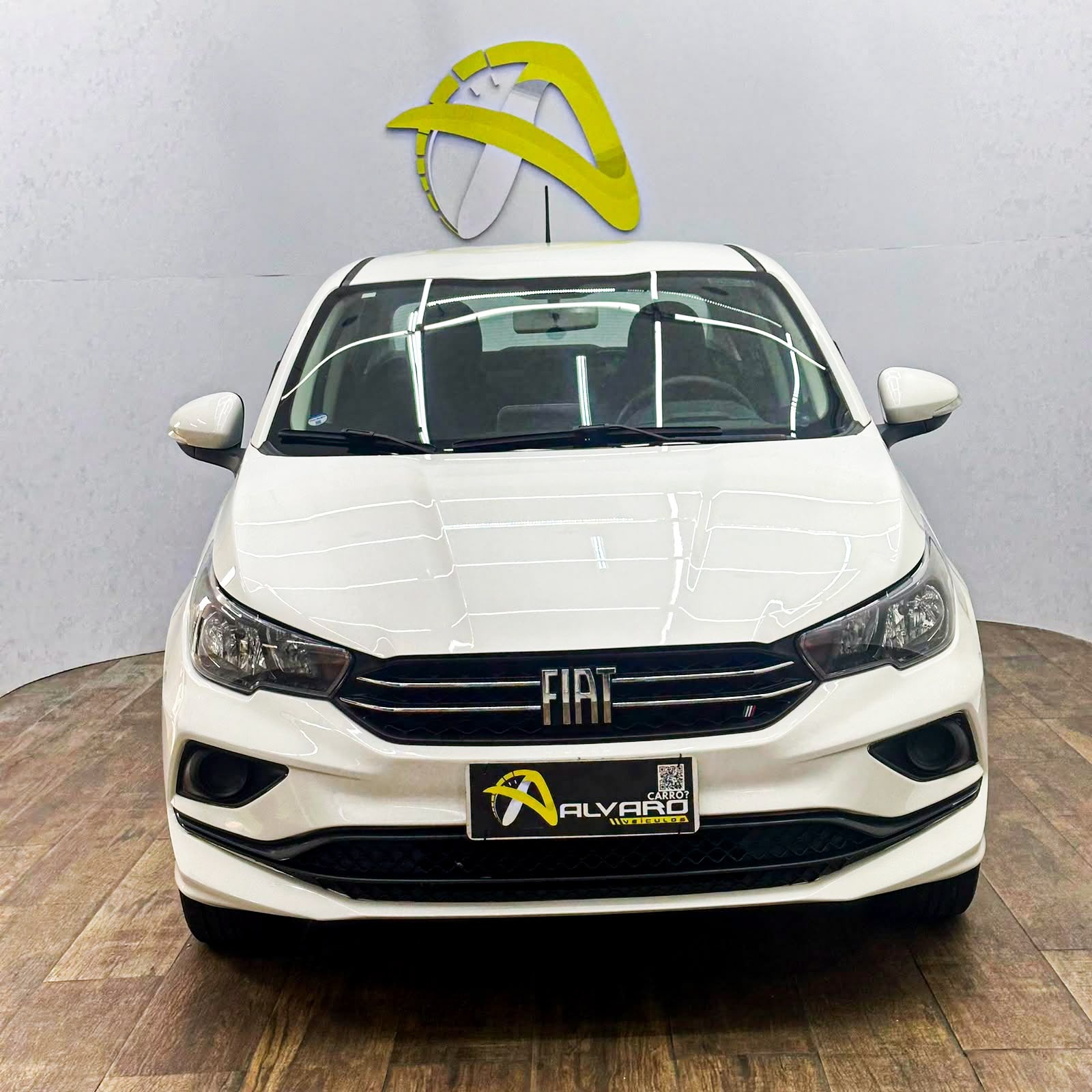 Fiat Cronos Drive 1.3 8V Flex - foto 2