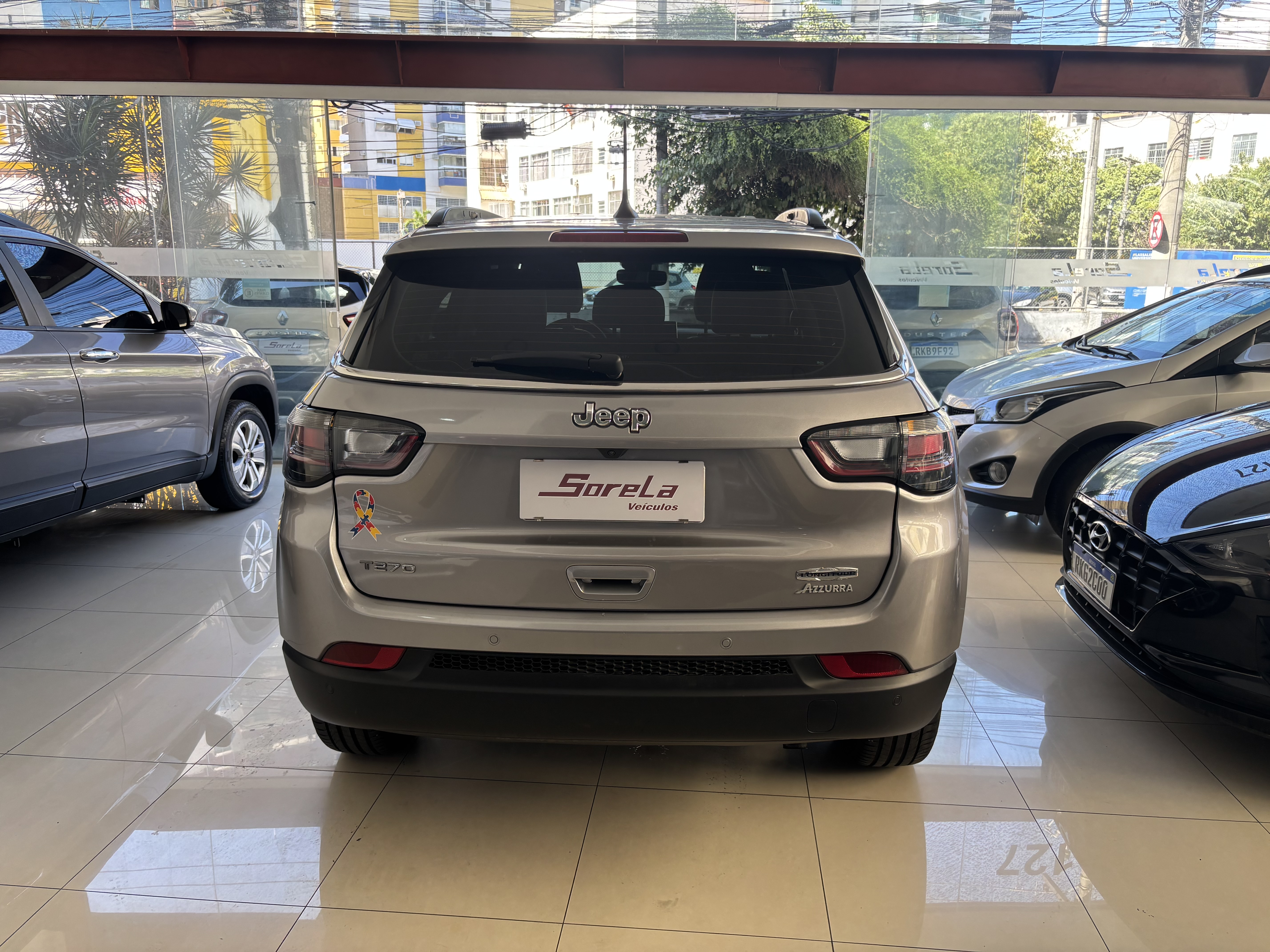 Jeep Compass Long. T270 1.3 Tb 4X2 Flex Aut. - foto 4