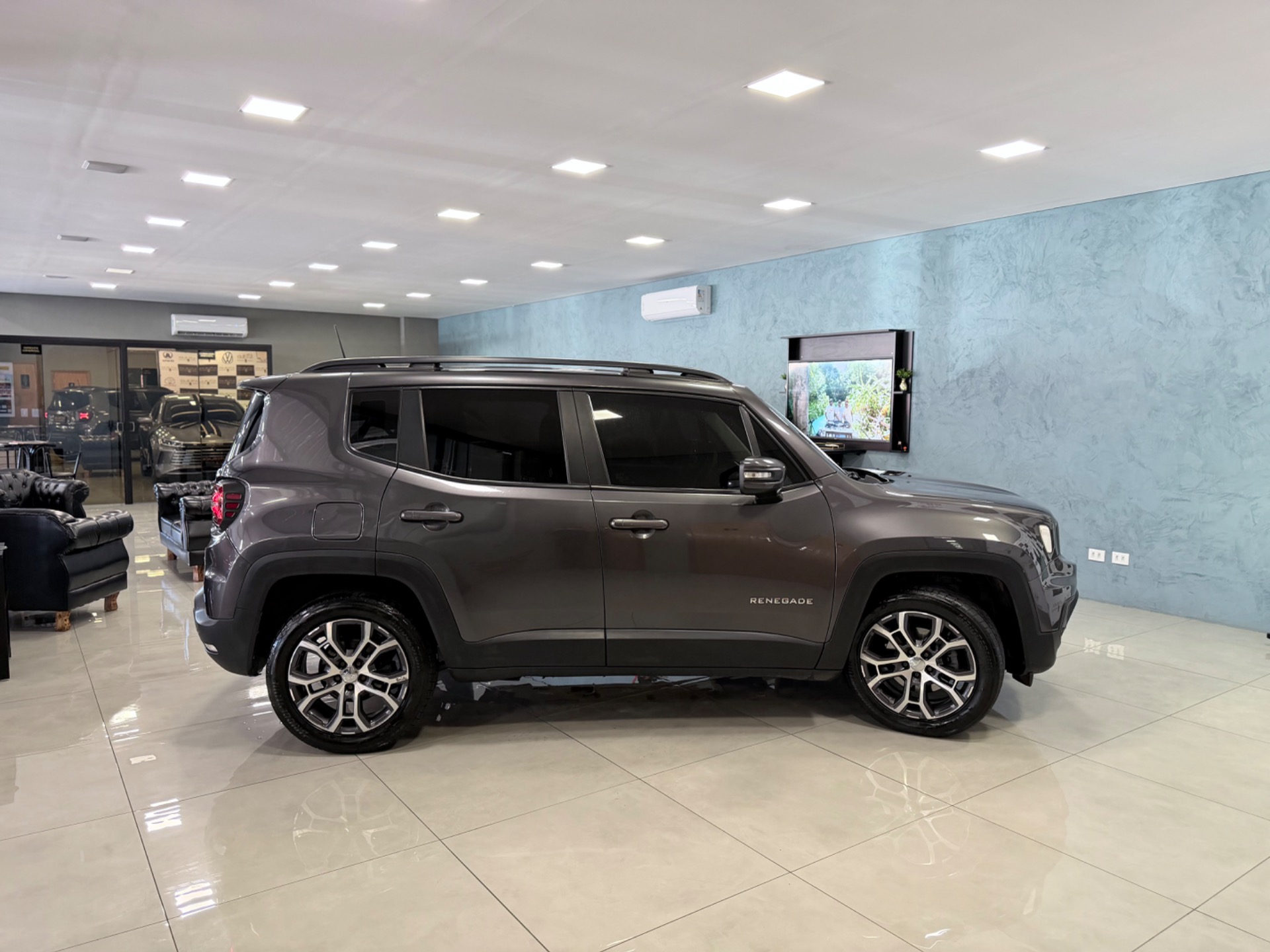 Jeep Renegade Long. T270 1.3 Tb 4X2 Flex Aut. - foto 3