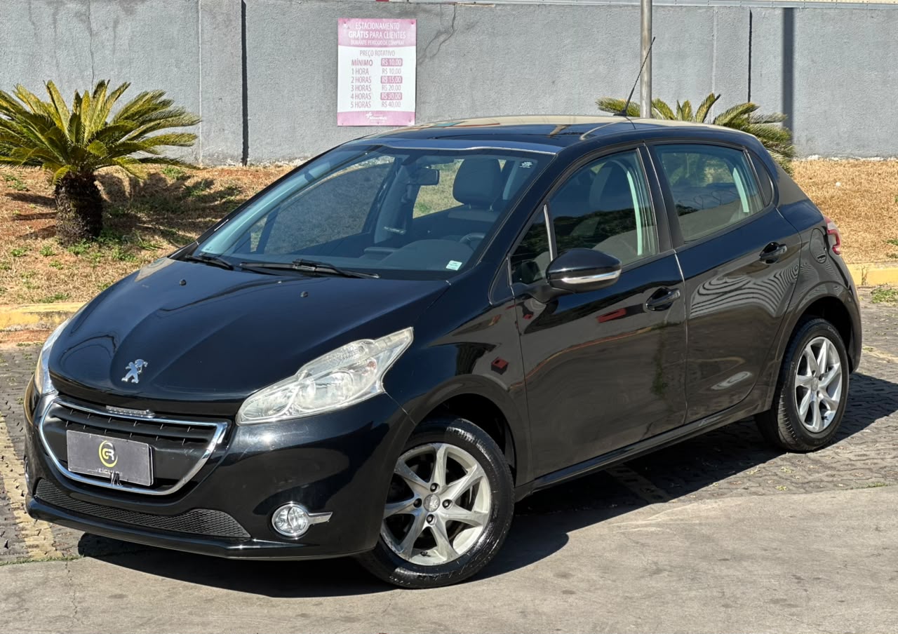 Peugeot 208 2014 à venda