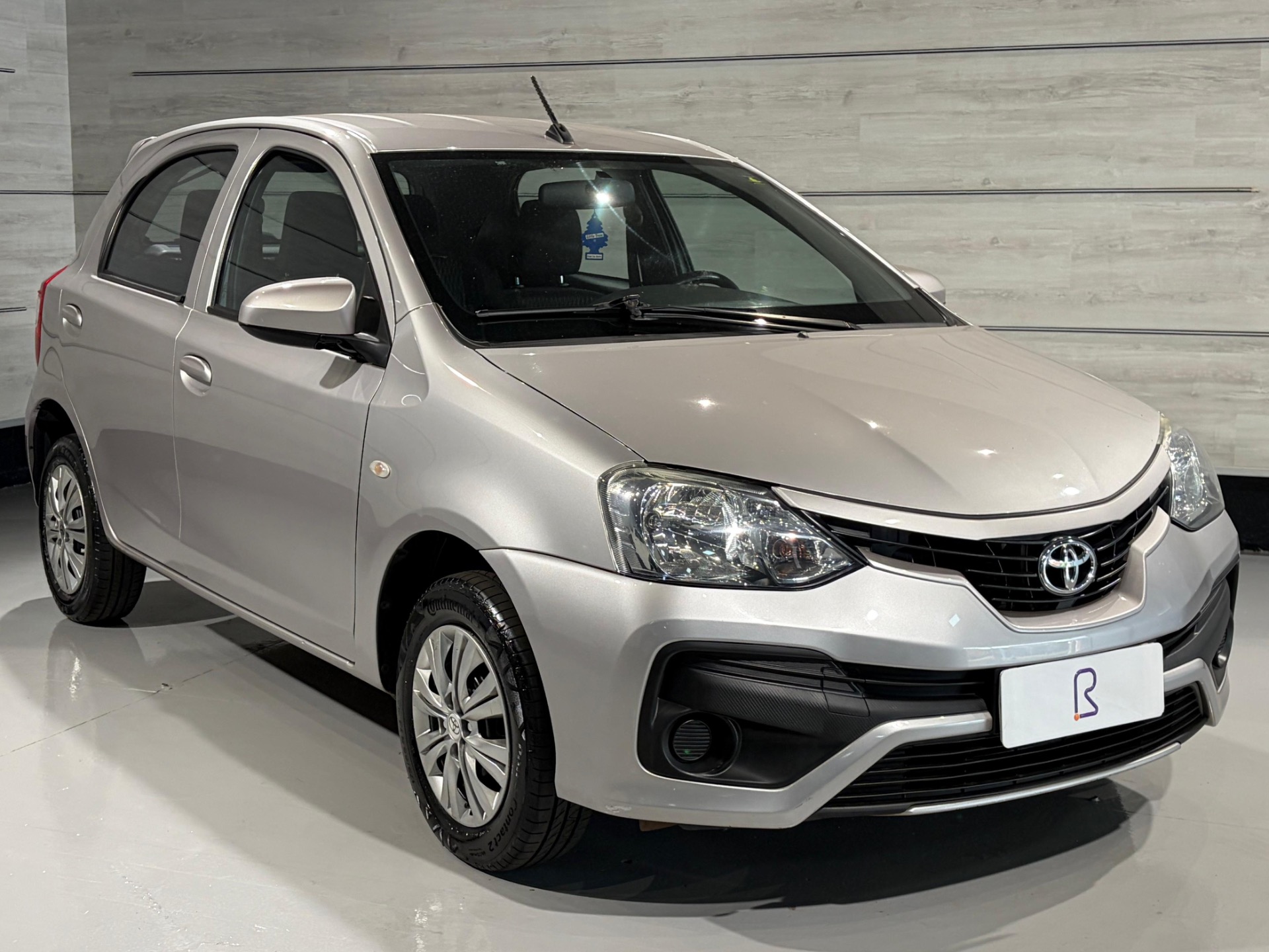Toyota Etios 2018 à venda