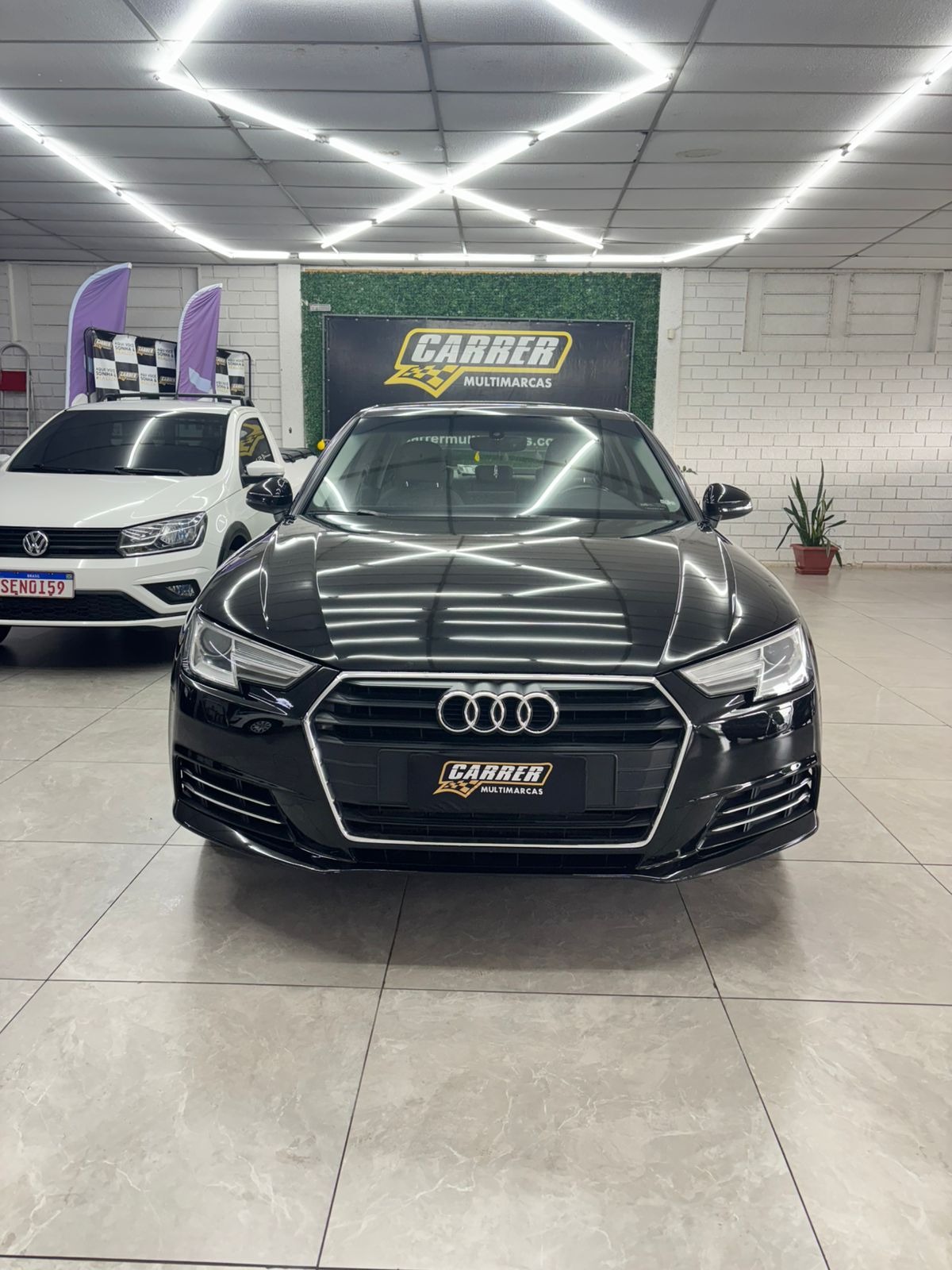 Audi A4 Launch Edition 2.0 TFSI 190cv S Troni - foto 2