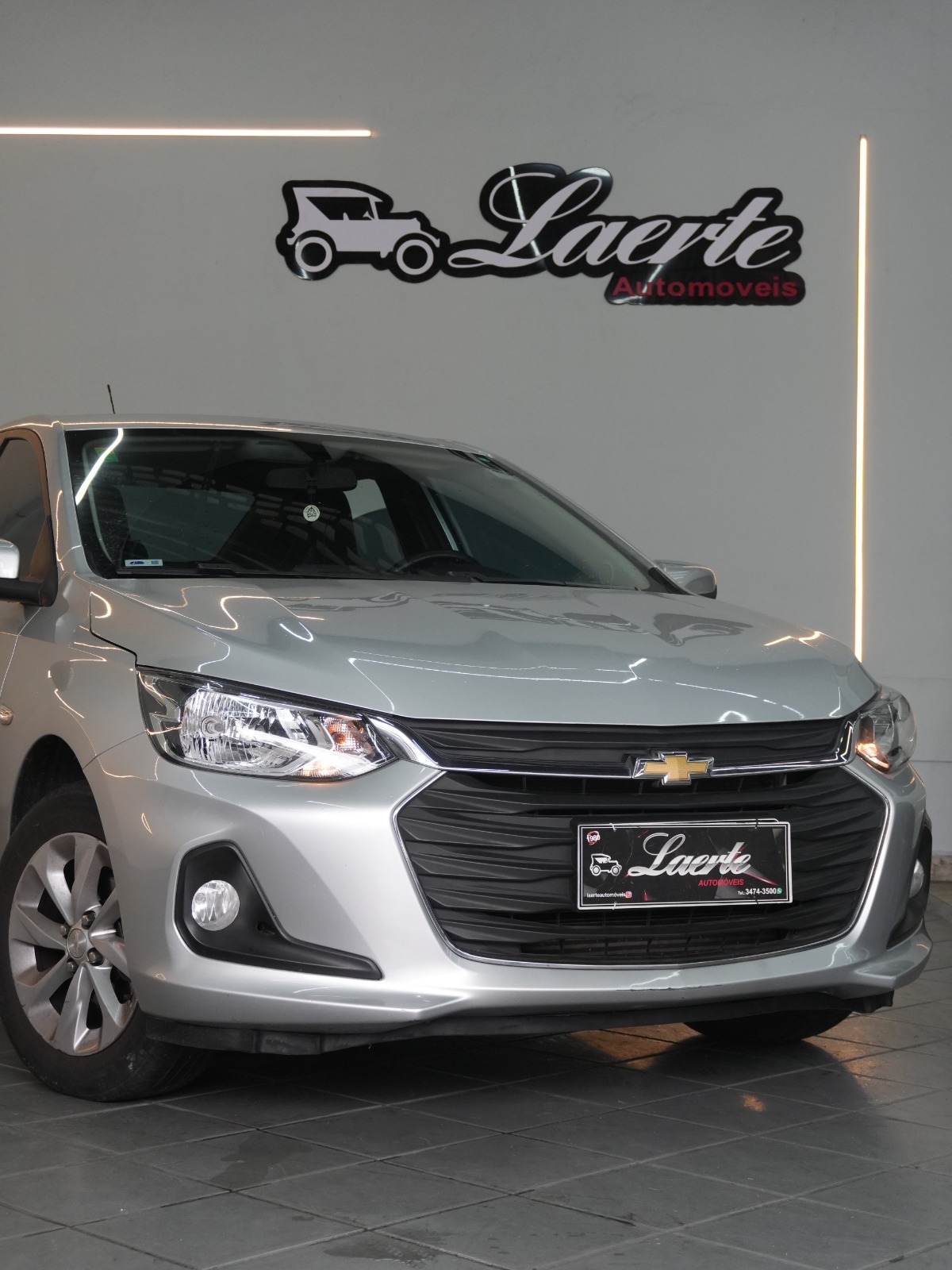Chevrolet Onix Plus Sedan Plus LTZ 1.0 12V Tb Flex Aut. - foto 2