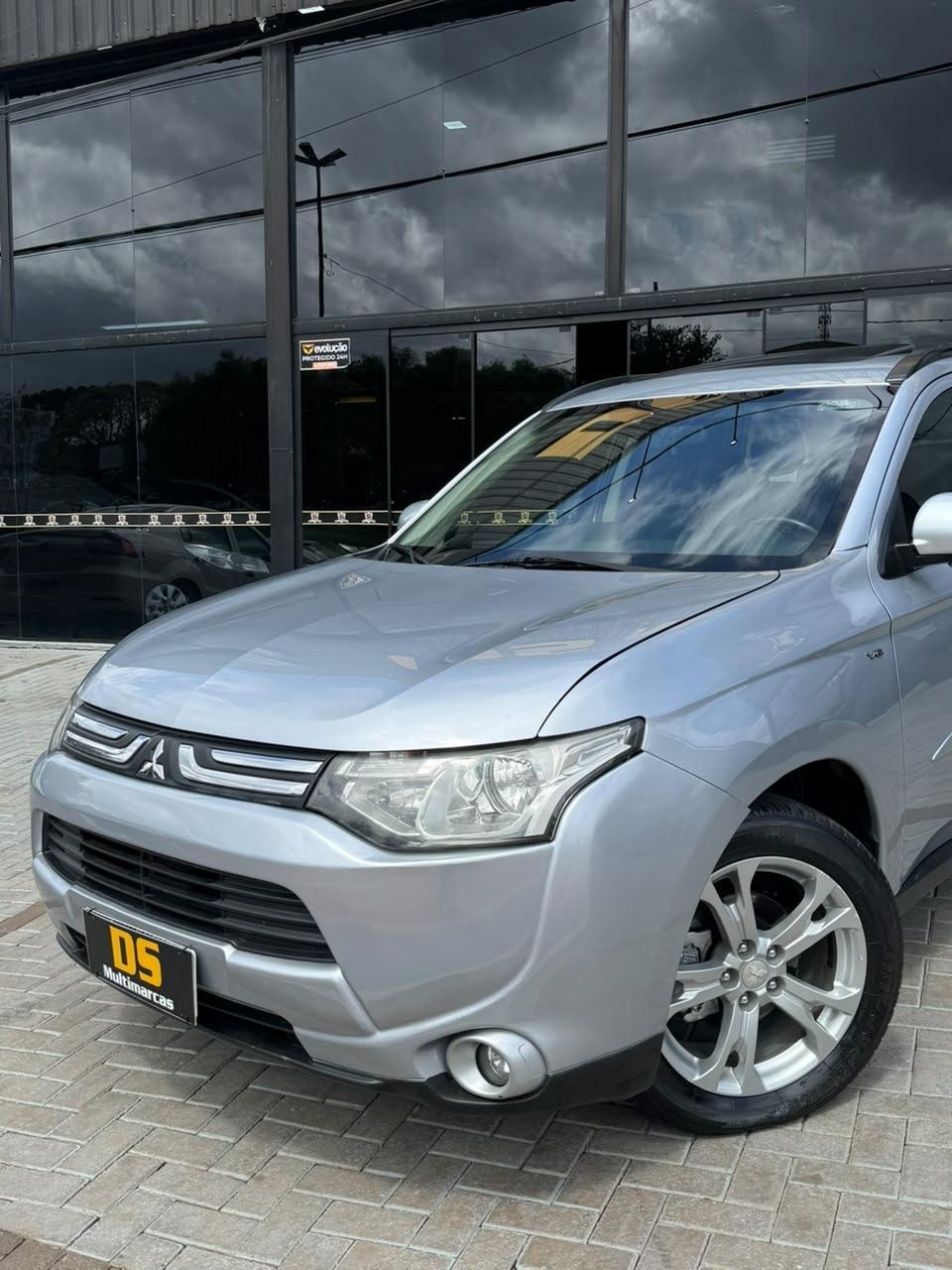 Mitsubishi Outlander 3.0 GT 3.0 V6 Aut. - foto 2