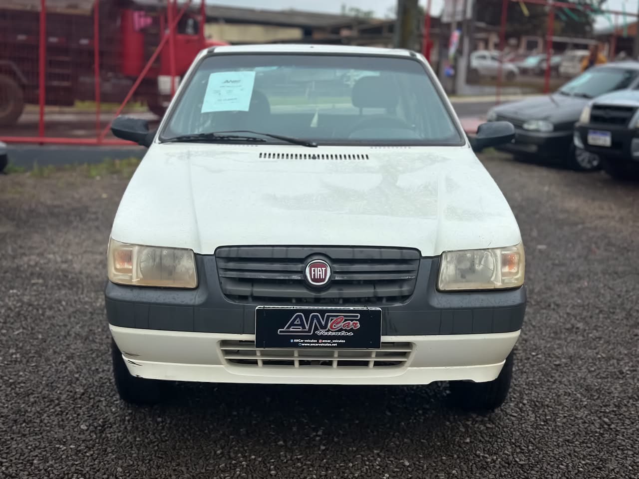 Fiat Uno Mille 1.0 Fire F.flex Economy 2P - foto 2