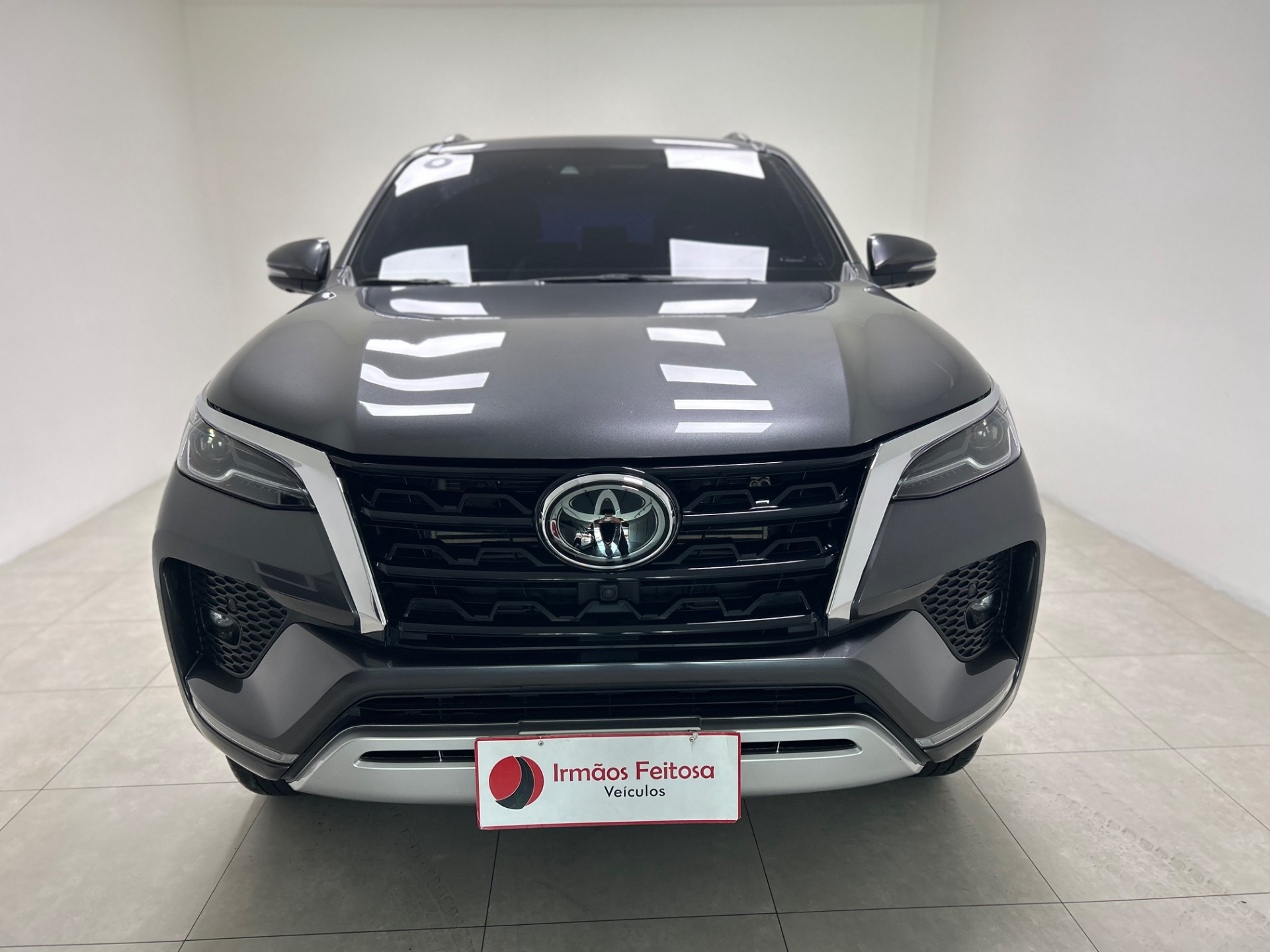 Toyota SW4 Srx 4X4 2.8 TDI 16V Dies. Aut. - foto 2