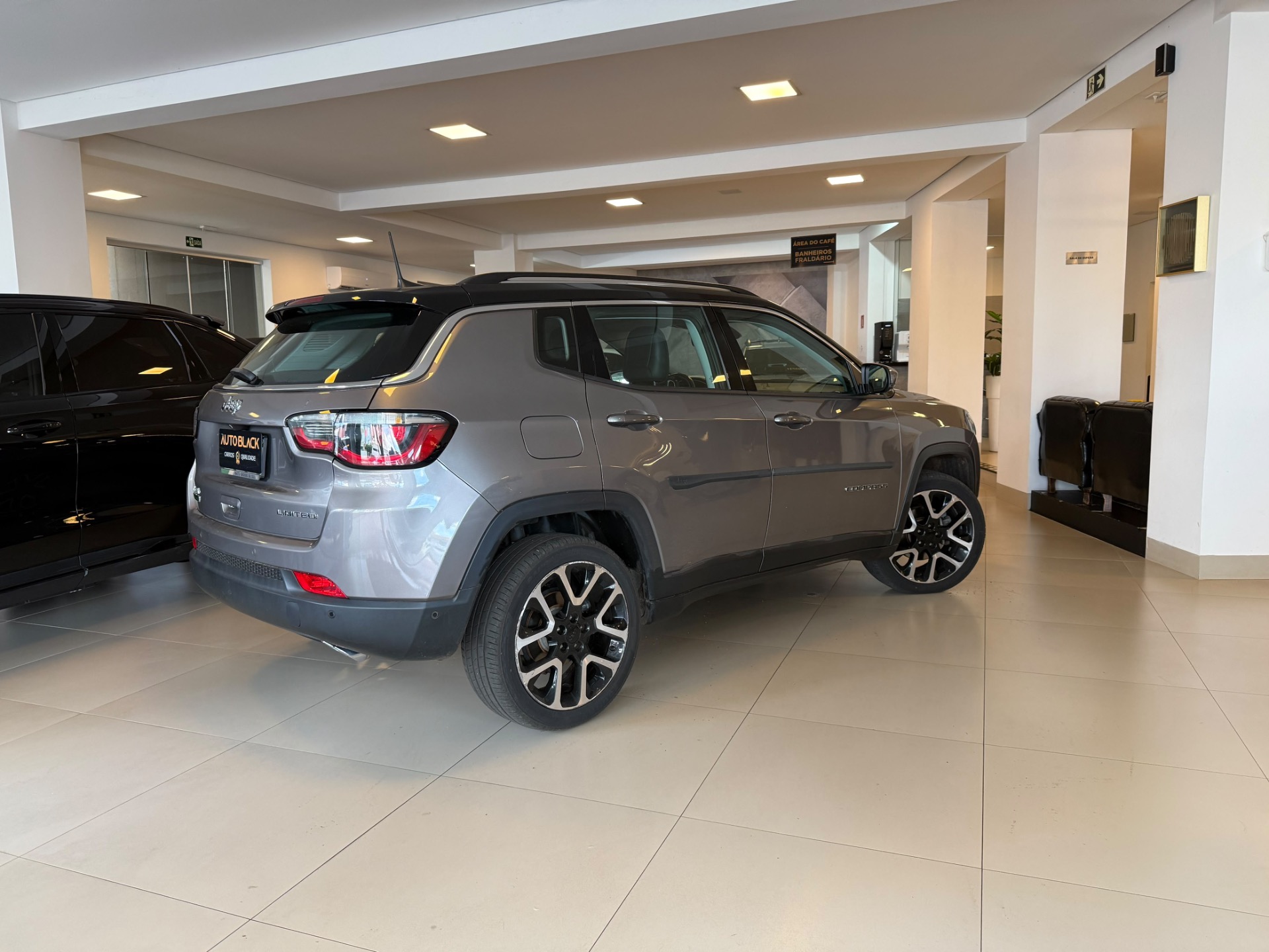 Jeep Compass Limited 2.0 4X4 Diesel 16V Aut. - foto 3