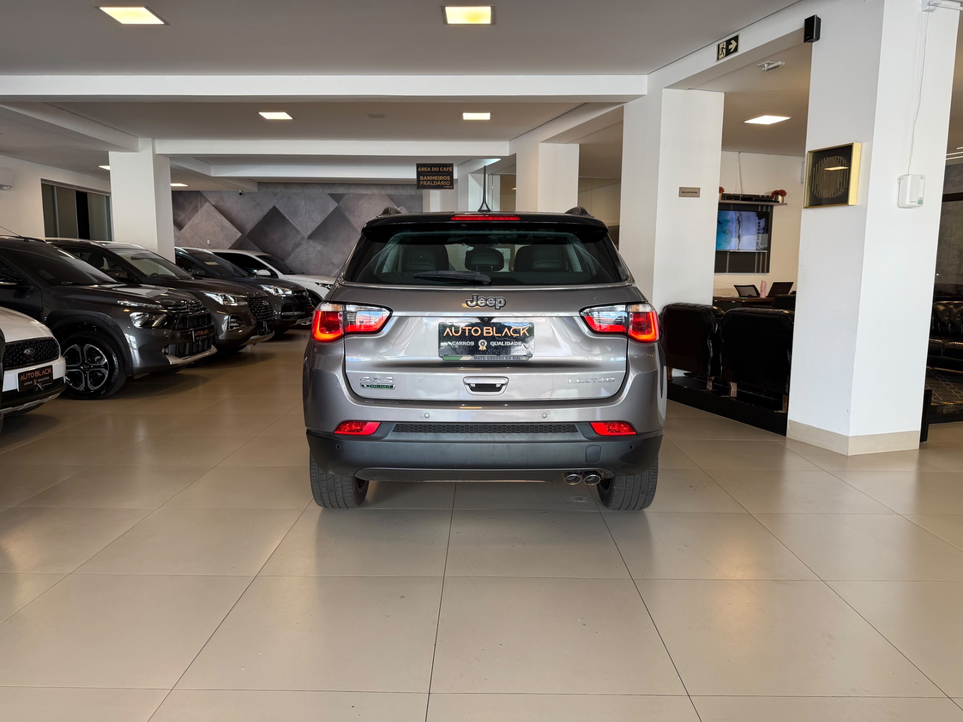 Jeep Compass Limited 2.0 4X4 Diesel 16V Aut. - foto 2