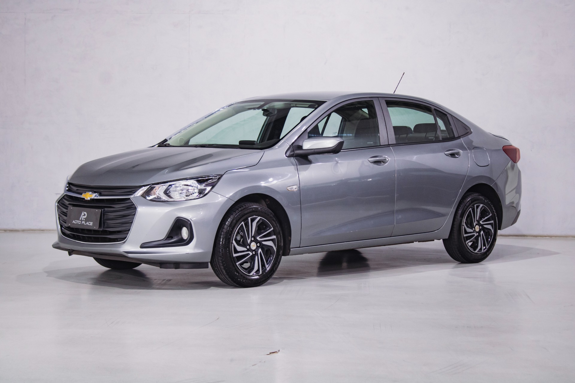 Chevrolet Onix Plus Sedan Plus LT 1.0 12V Flex 4P Mec. - foto 3