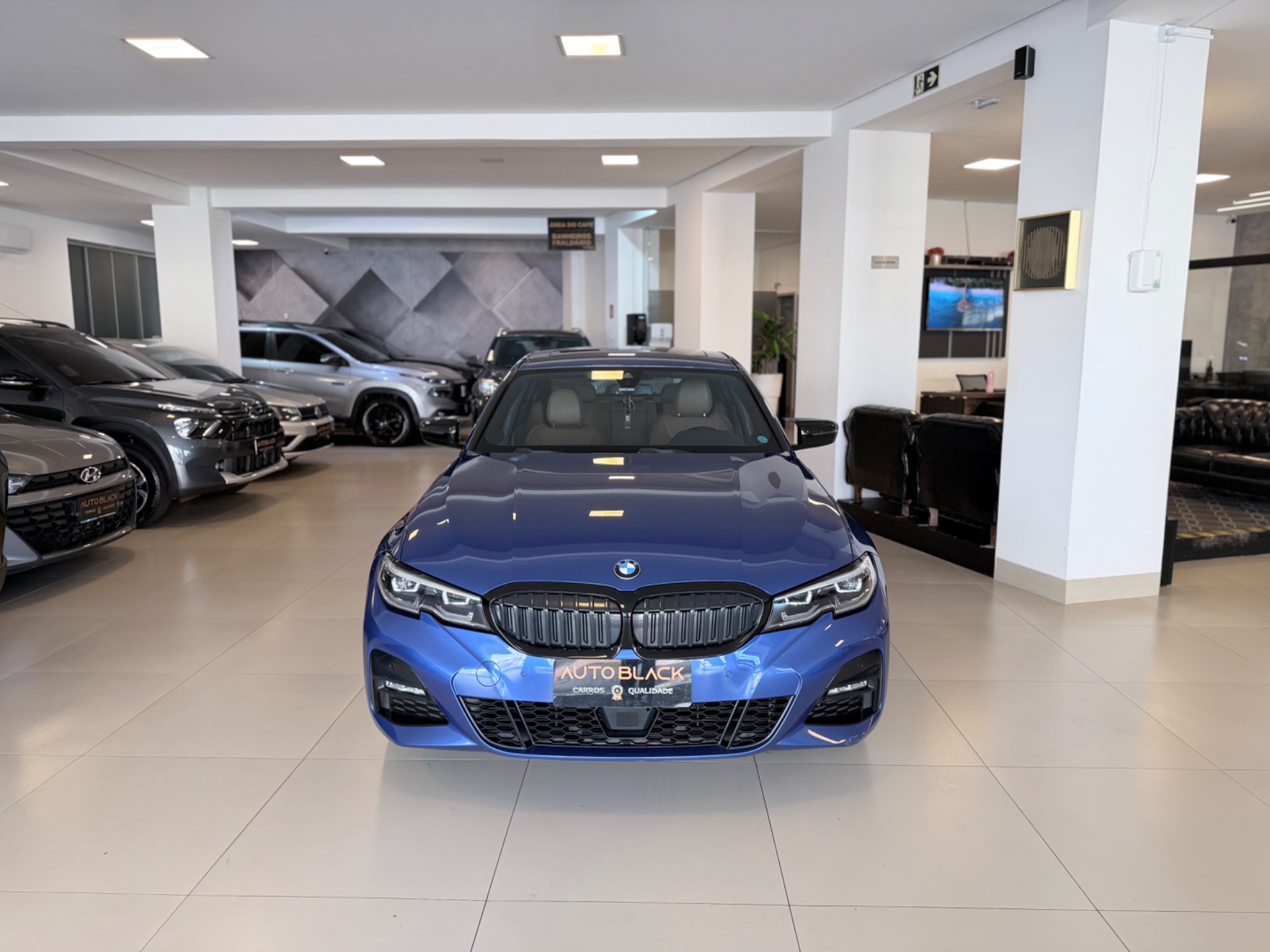BMW 320i 2.0 Tb M Sport A.flex M.sport 4P - foto 2