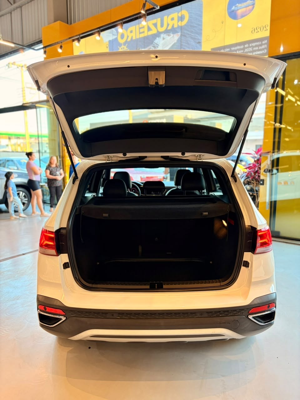 Volkswagen Taos Highline 1.4 250 TSI Flex Aut. - foto 3