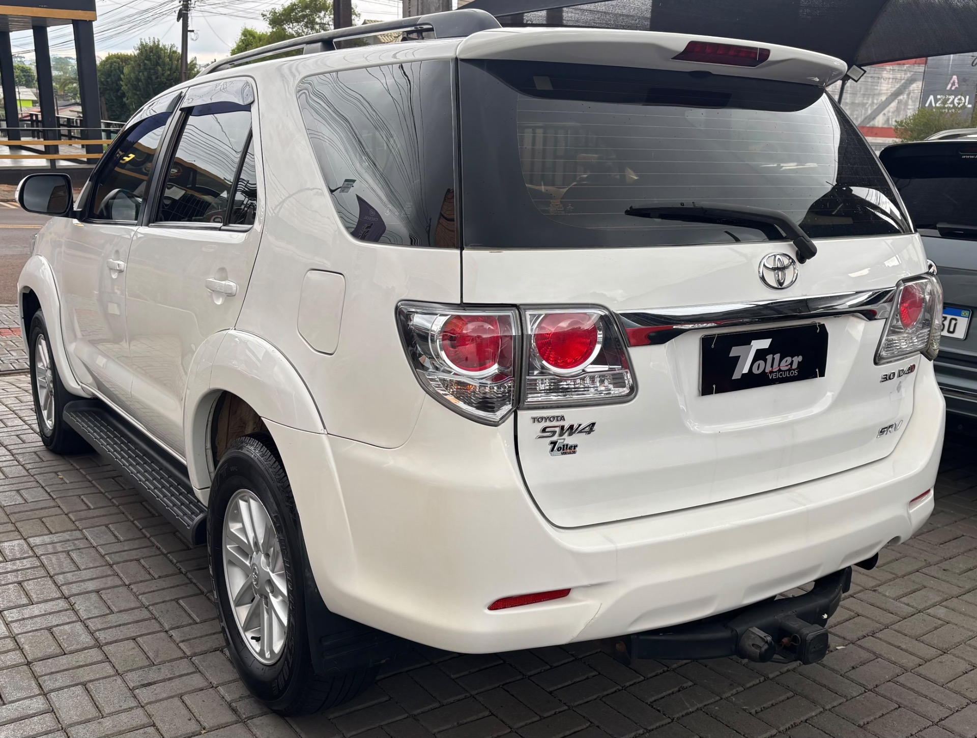 Toyota SW4 Srv D4 D 4X4 3.0 TDI Dies. Automático - foto 3