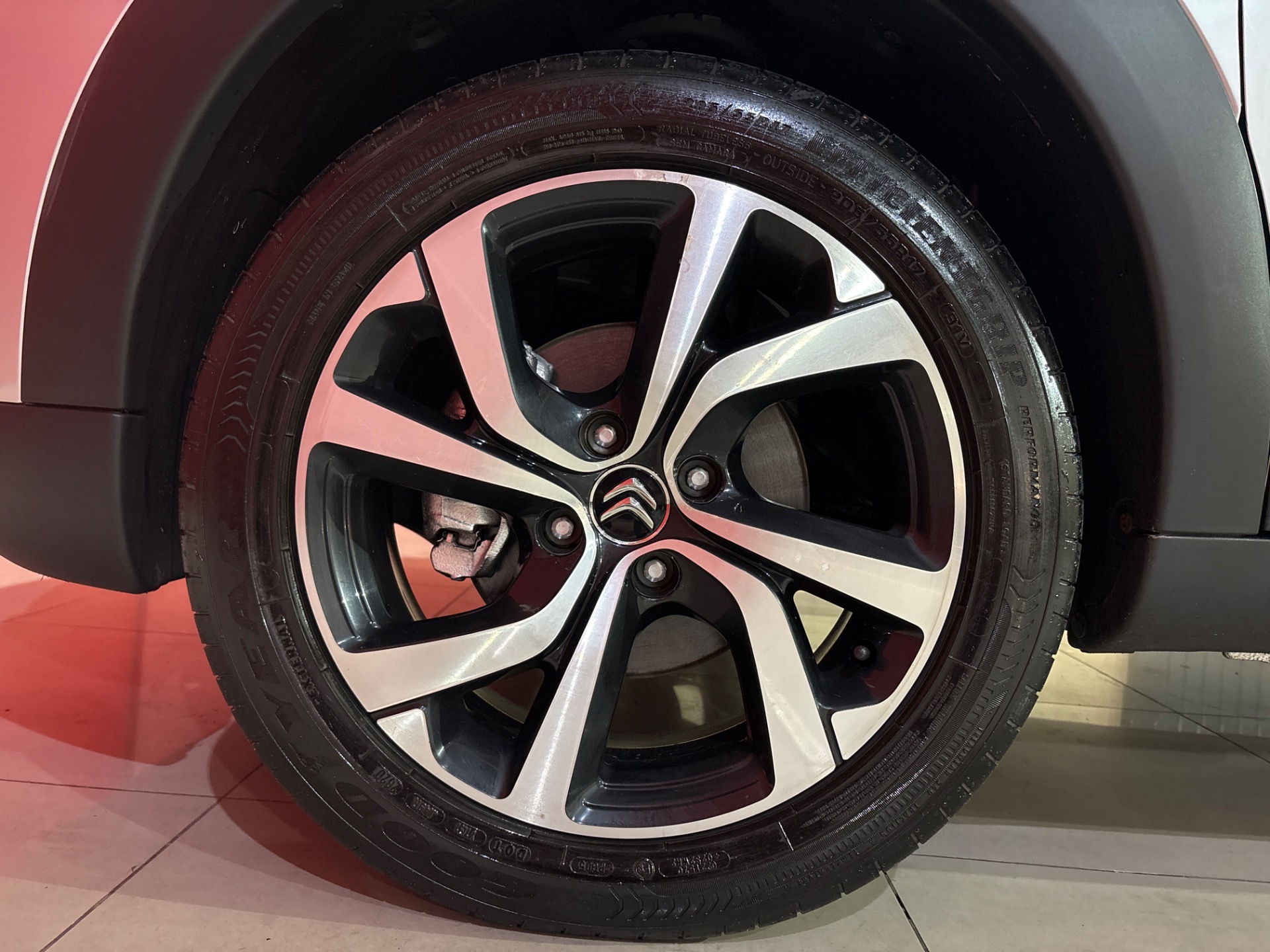 Citroën C4 Cactus Cactus Shine 1.6 Turbo Flex Aut. - foto 5