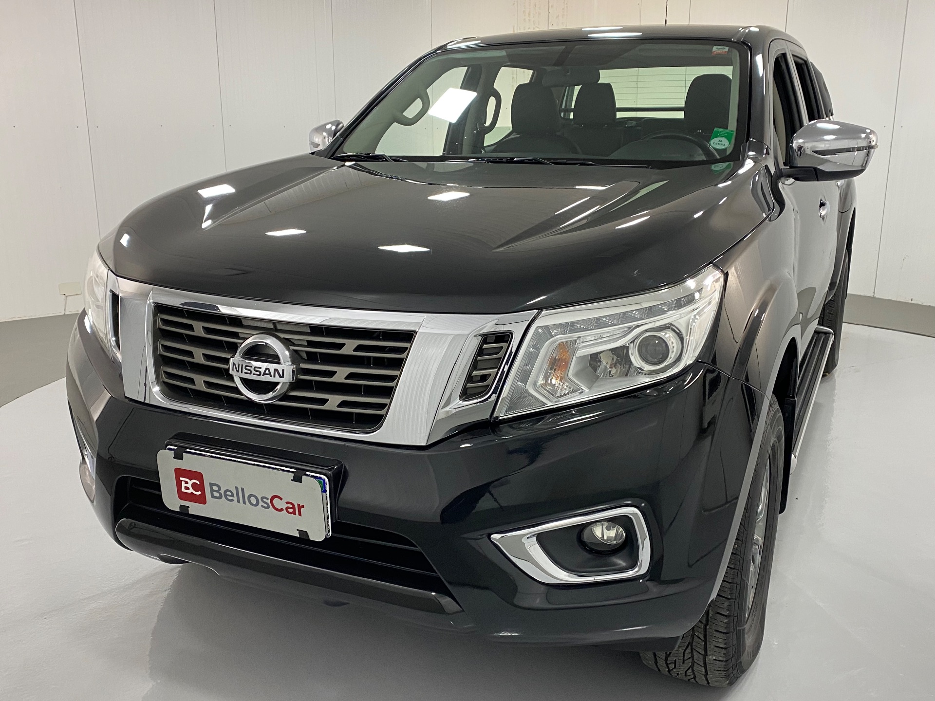 Nissan Frontier XE CD 4x4 2.3 Bi-TB Diesel Aut. Diesel 4 portas, câmbio ...
