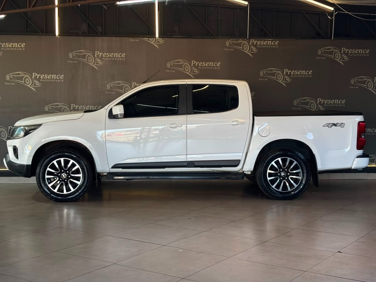 Chevrolet S10 Pick Up LT 2.8 TDI 4X4 Cd Diesel - foto 5