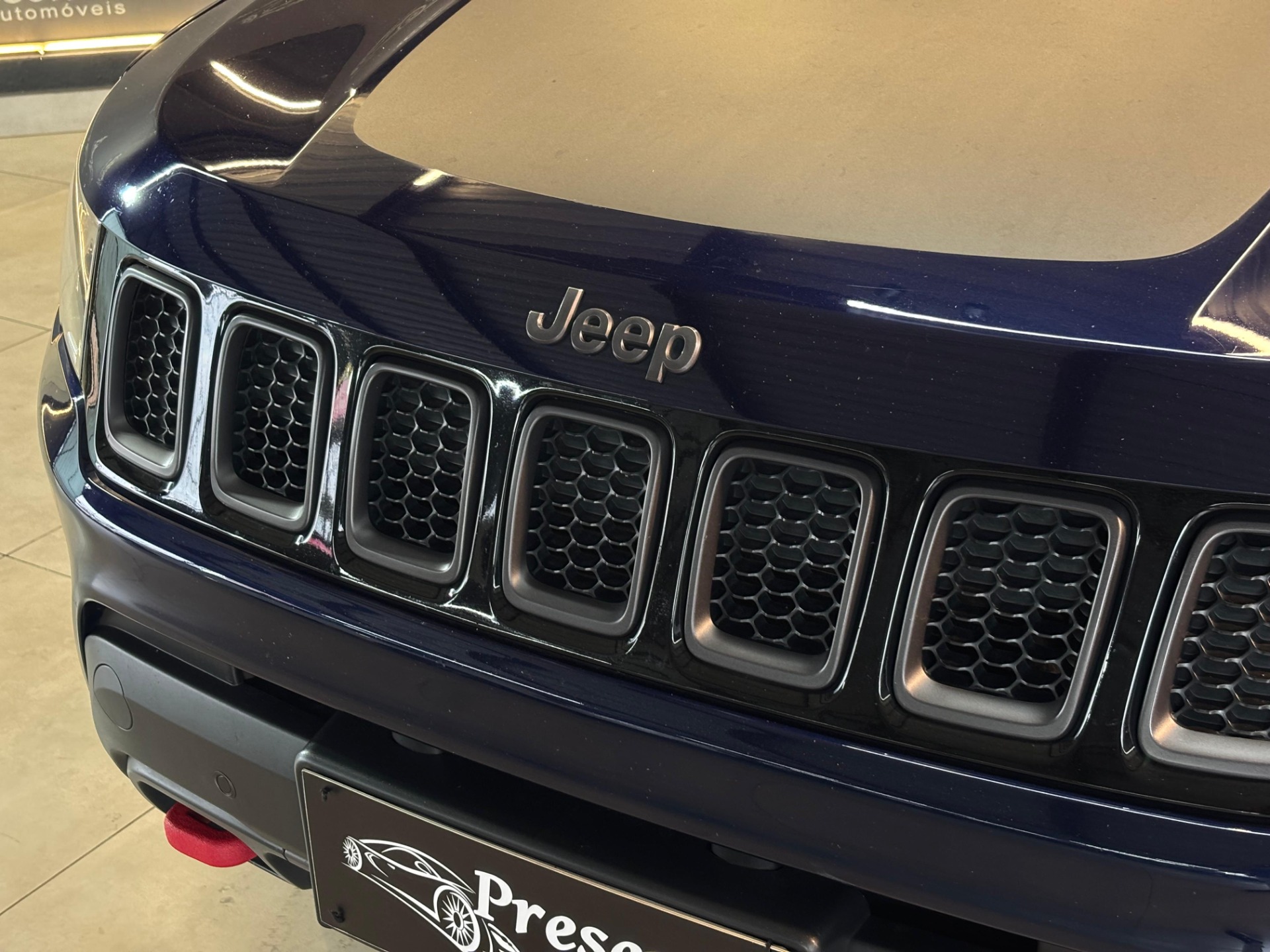 Jeep Compass Trailhawk 2.0 4X4 Dies. 16V Aut. - foto 4