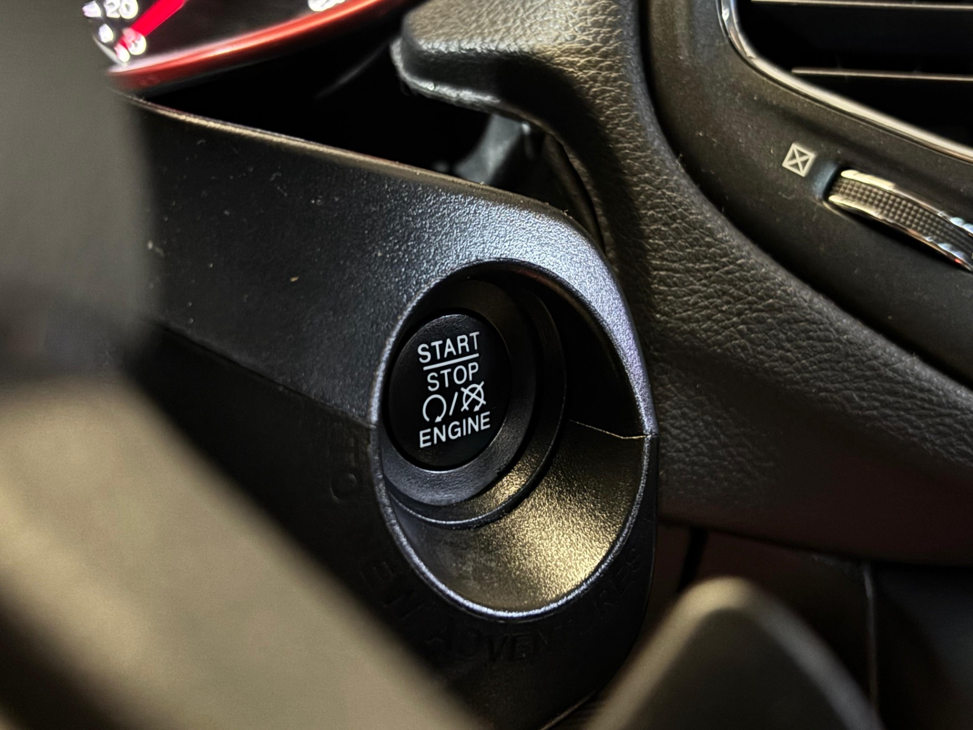 Jeep Compass Trailhawk 2.0 4X4 Dies. 16V Aut. - foto 12