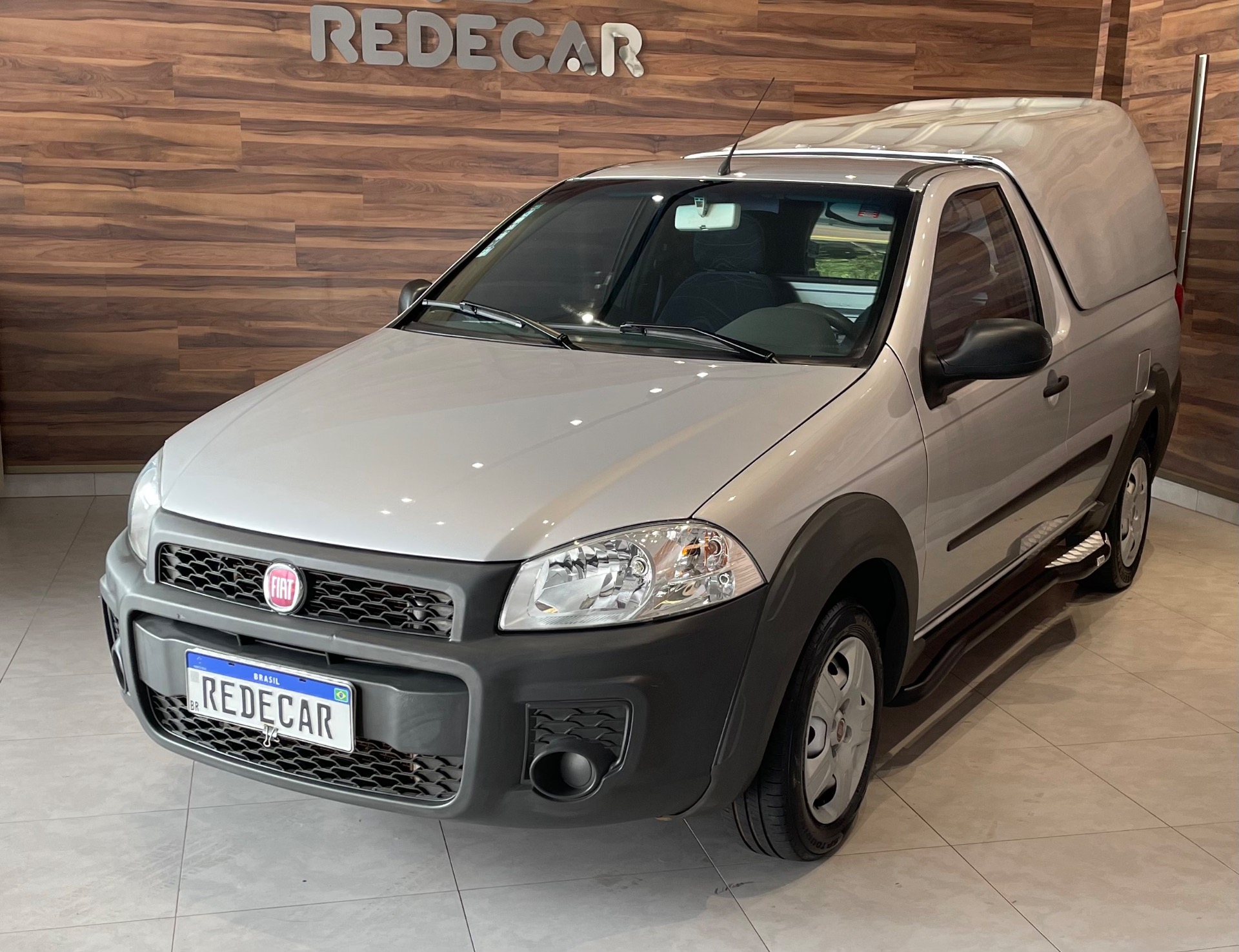 Fiat Strada Working 1.4 mpi Fire Flex 8V CS Flex 2 portas, câmbio ...