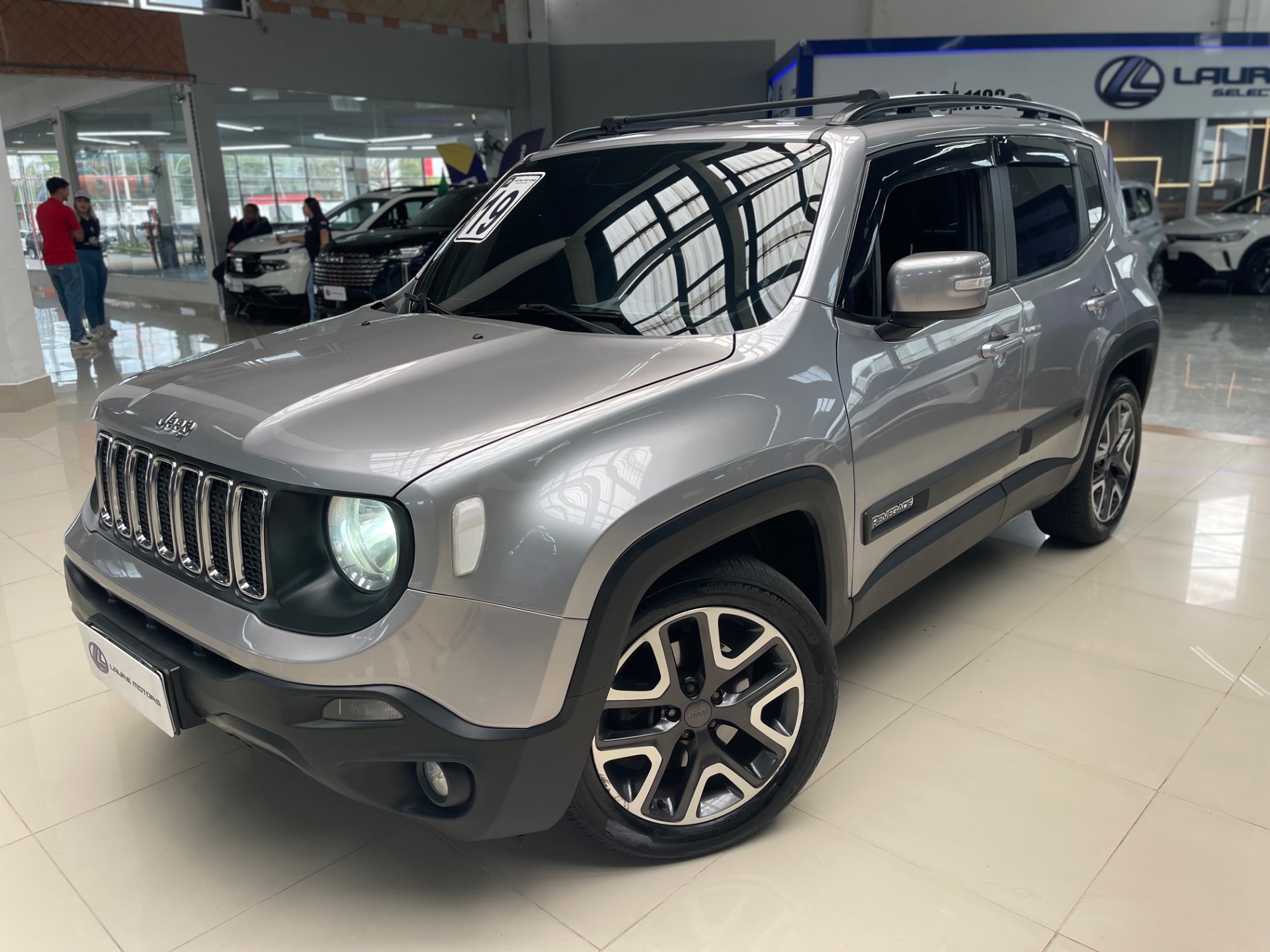 Jeep Renegade Longitude 1.8 4X2 Flex 16V Aut. - foto 3