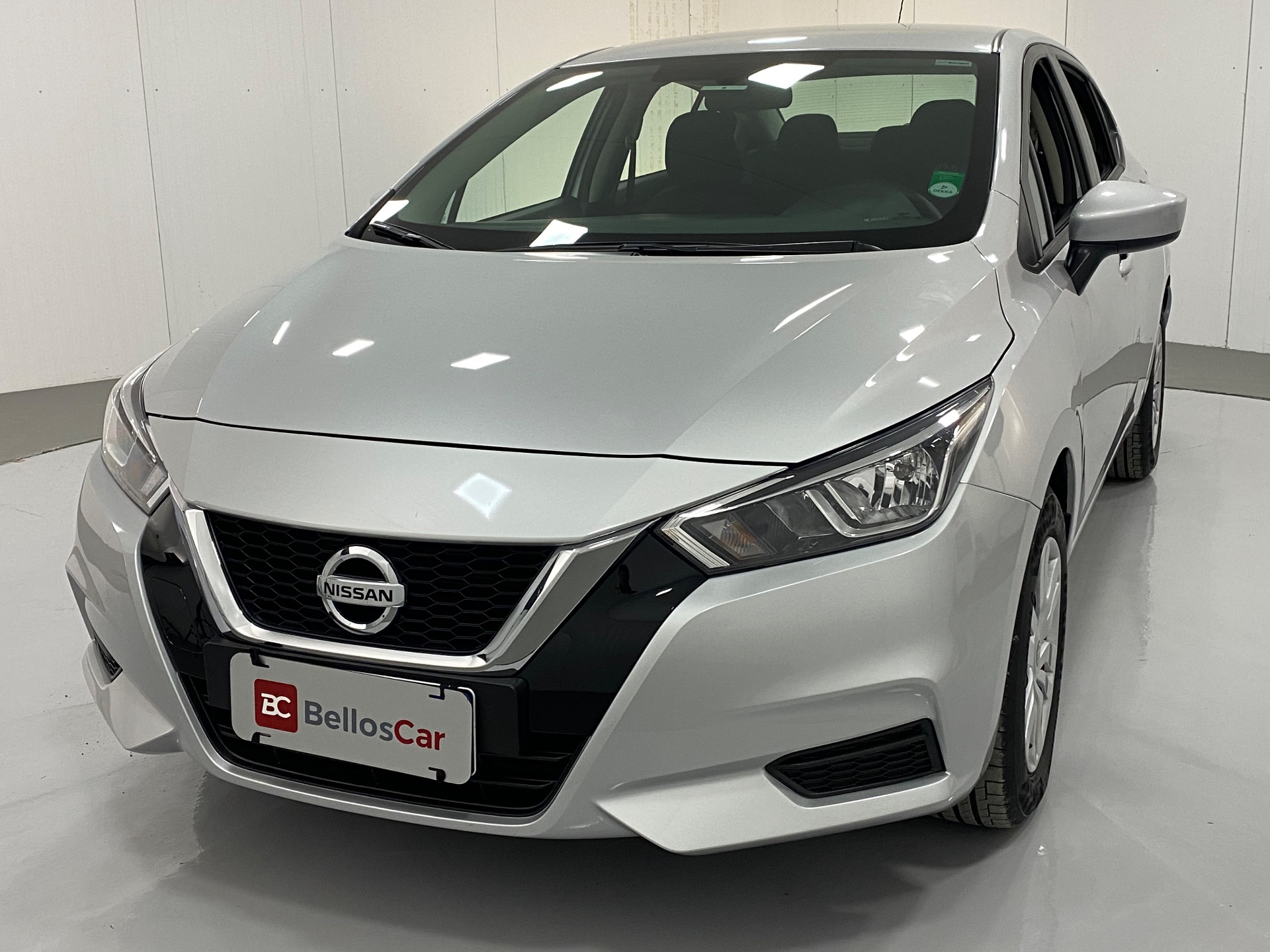 Nissan VERSA Sense 1.6 16V Flex Mec. Flex 4 portas, câmbio Manual em ...
