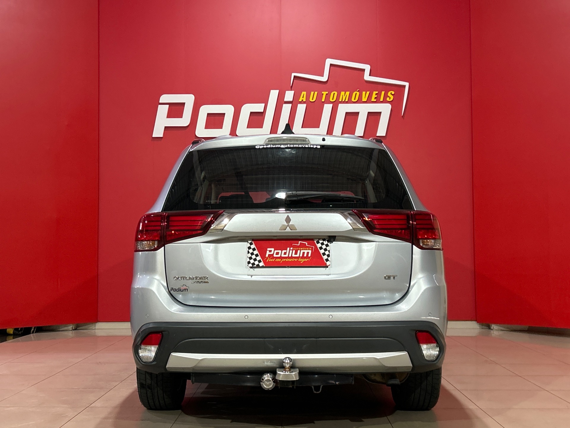 Mitsubishi Outlander 3.0 GT 3.0 V6 Aut. - foto 4