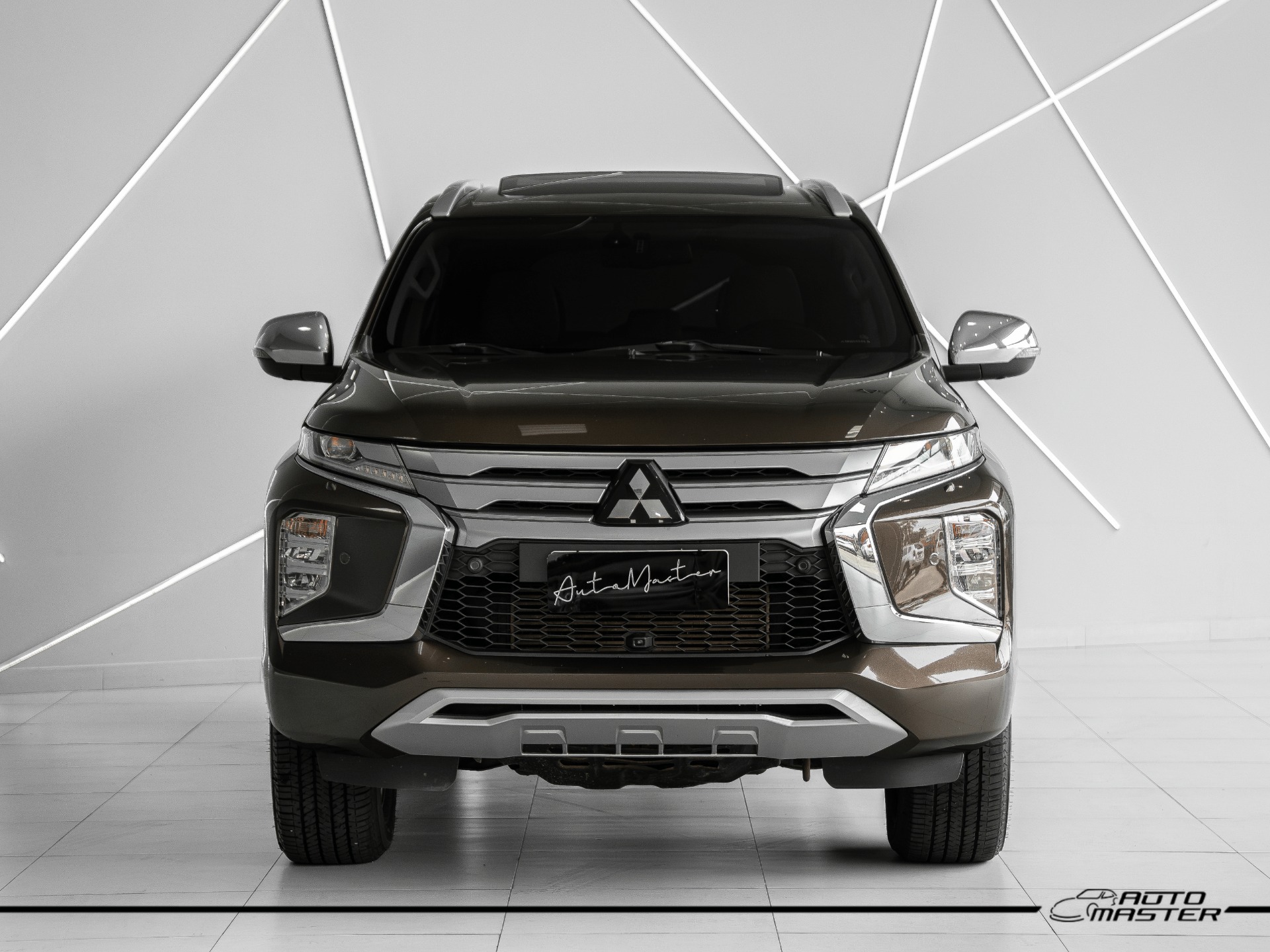 Mitsubishi Pajero 2022