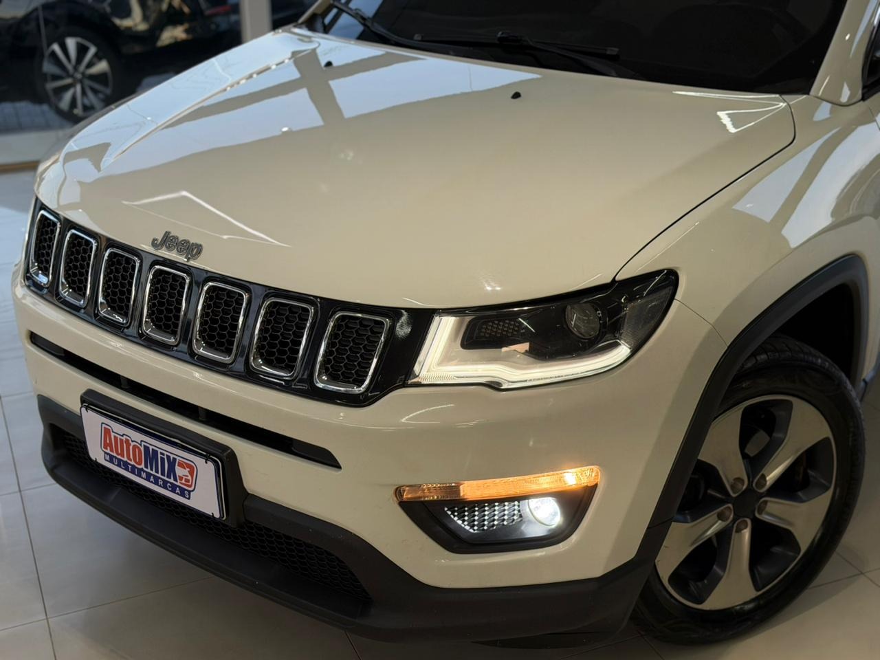 Jeep Compass Longitude 2.0 4X2 Flex 16V Aut. - foto 4