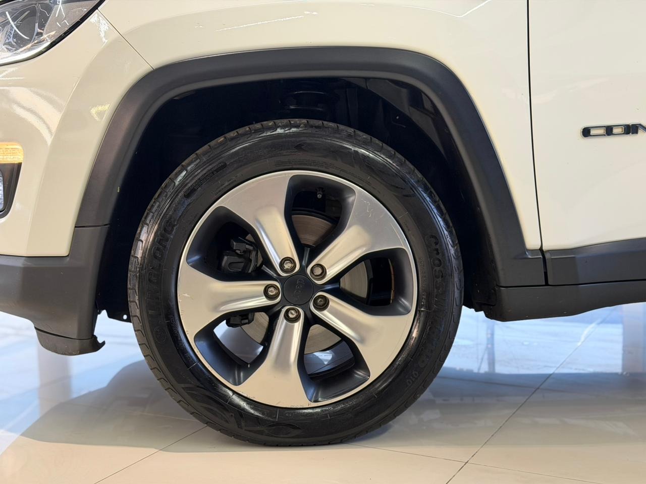 Jeep Compass Longitude 2.0 4X2 Flex 16V Aut. - foto 5
