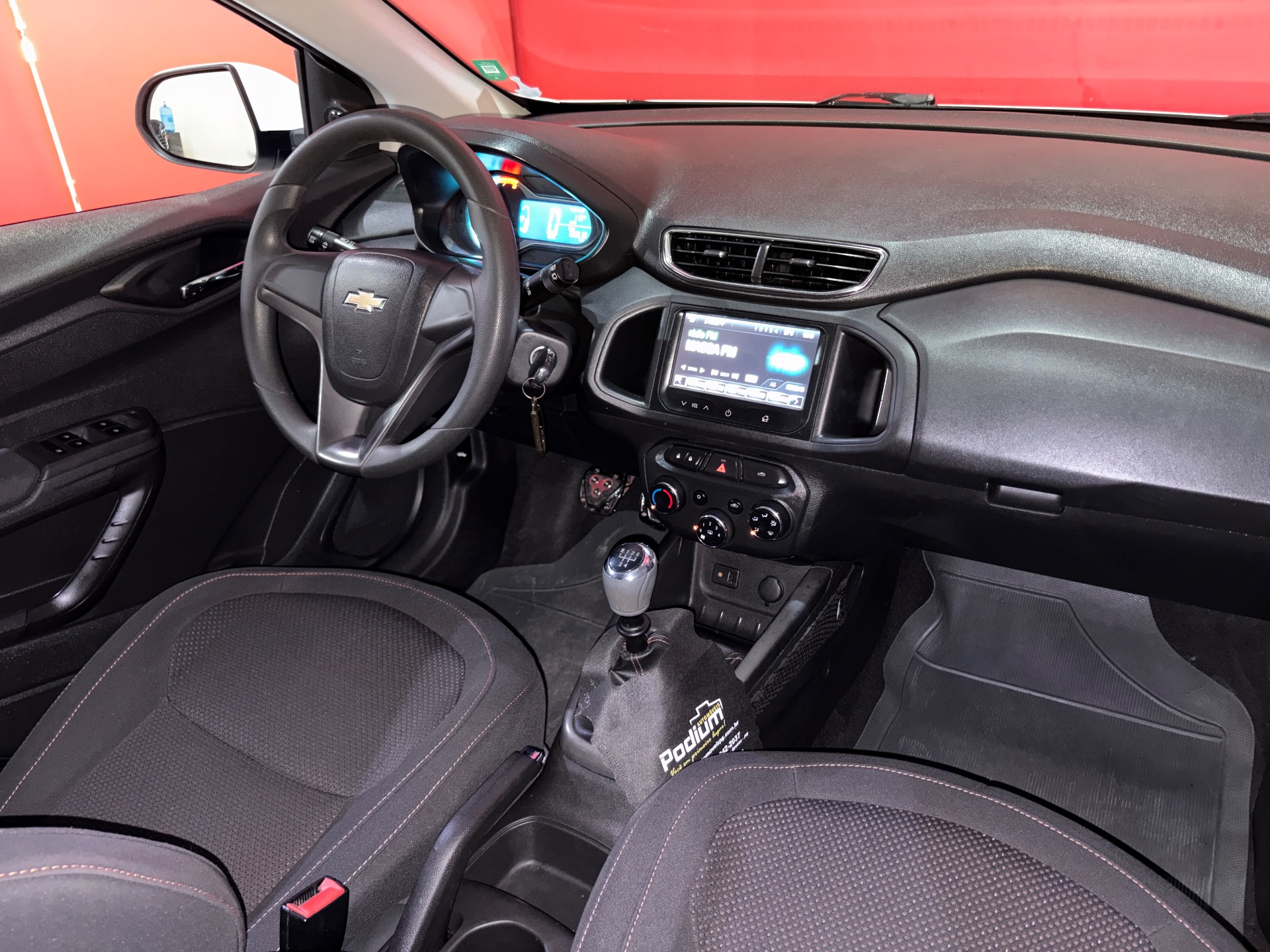 Chevrolet Onix Hatch LTZ 1.4 8V Flexpower 5P Mec. - foto 12
