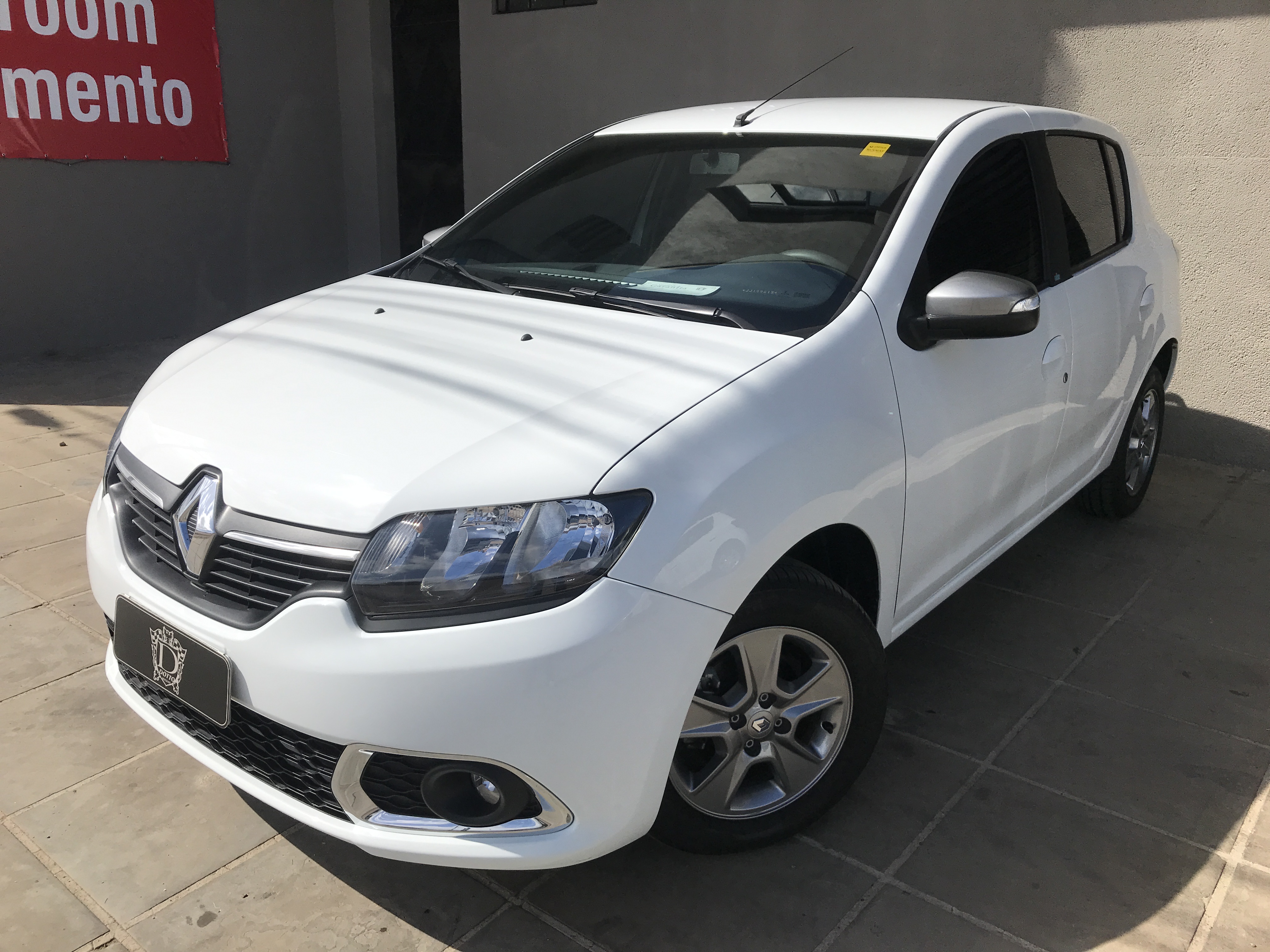 Renault SANDERO vibe Flex 1.0 12V 5p Flex 4 portas, câmbio Manual em