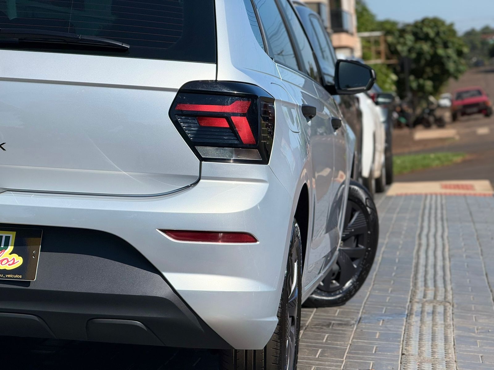Volkswagen Polo Track 1.0 Flex 12V 5P - foto 9