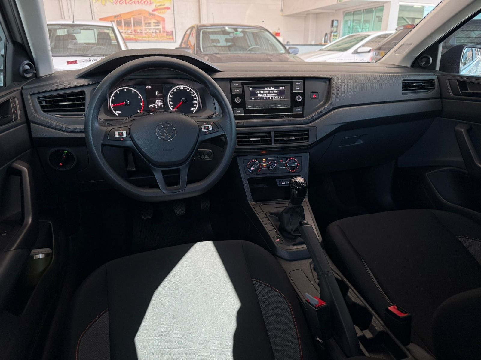 Volkswagen Polo Track 1.0 Flex 12V 5P - foto 10