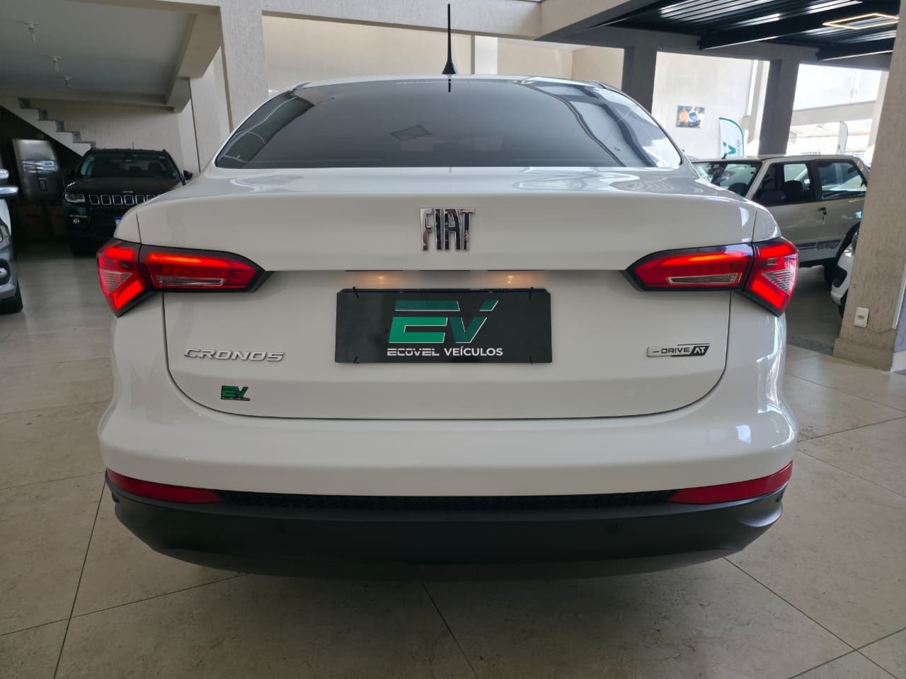 Fiat Cronos Drive 1.3 8V Flex Aut. - foto 6