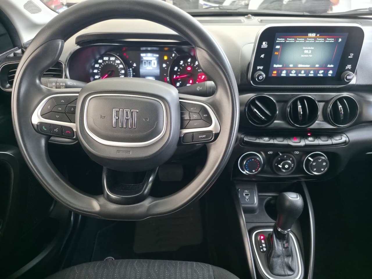 Fiat Cronos Drive 1.3 8V Flex Aut. - foto 8