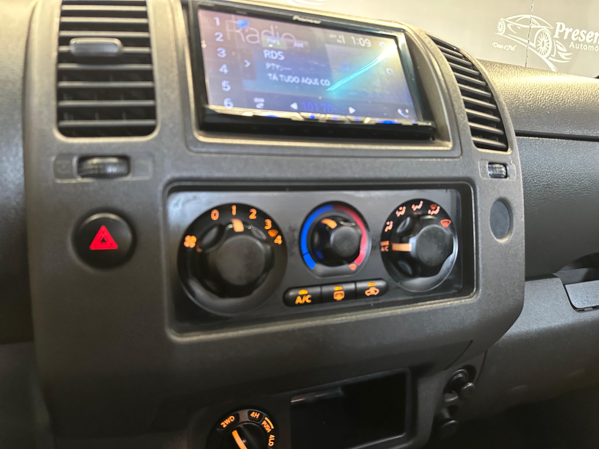 Nissan Frontier Se Attack Cd 4X4 2.5 Tb Diesel - foto 10