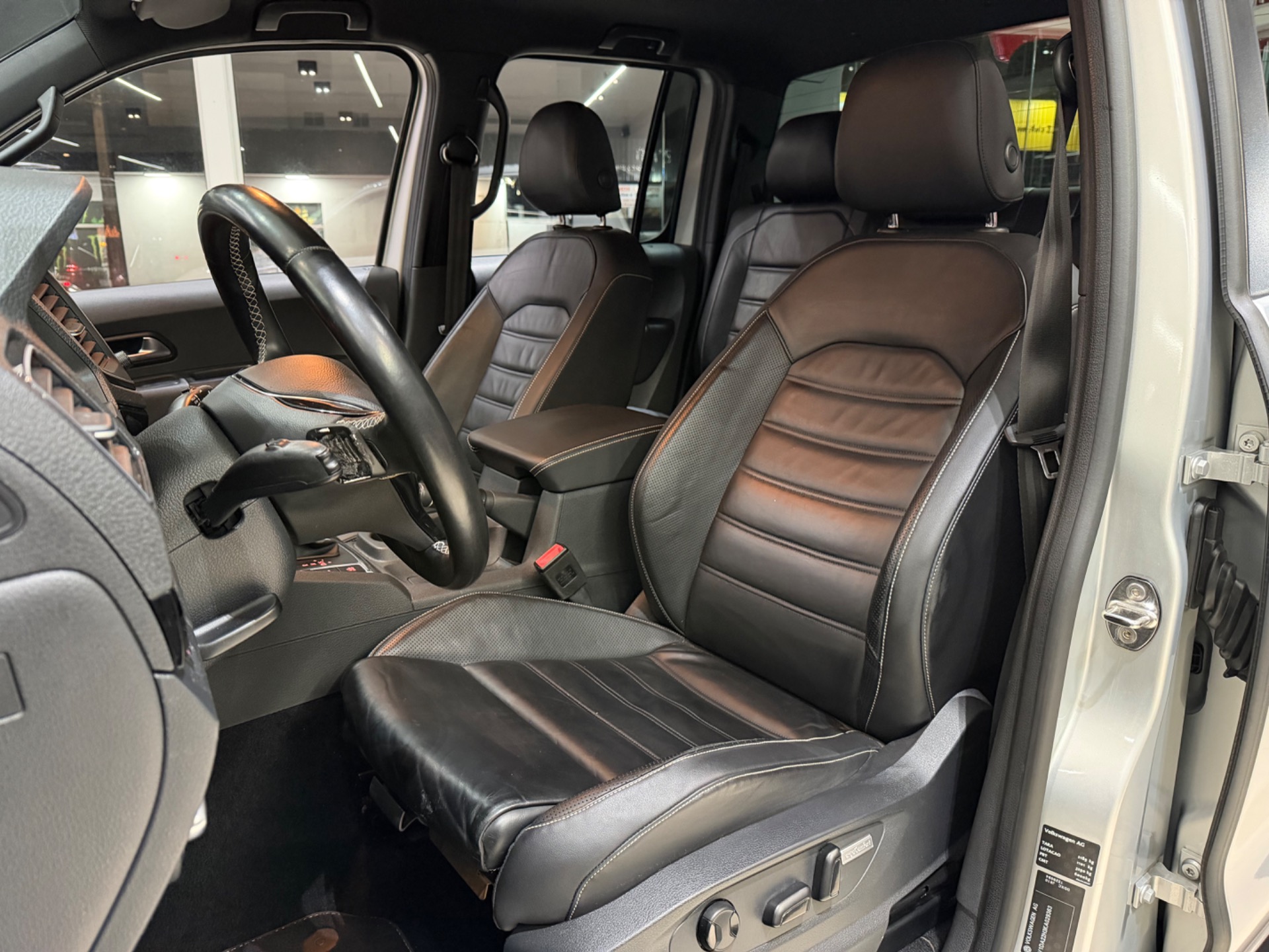 Volkswagen Amarok Extreme Cd 3.0 4X4 Tb Dies. Aut. - foto 18