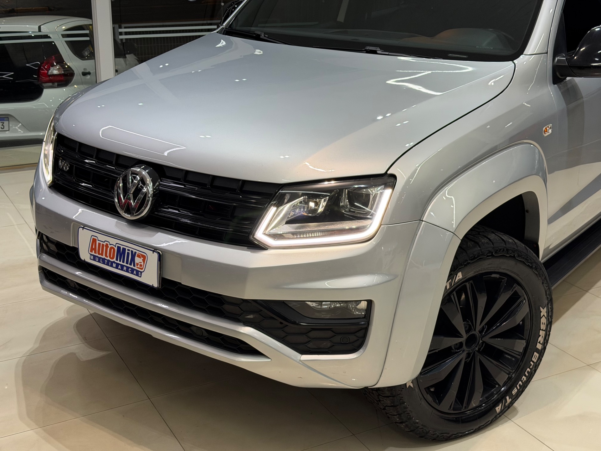 Volkswagen Amarok Extreme Cd 3.0 4X4 Tb Dies. Aut. - foto 2