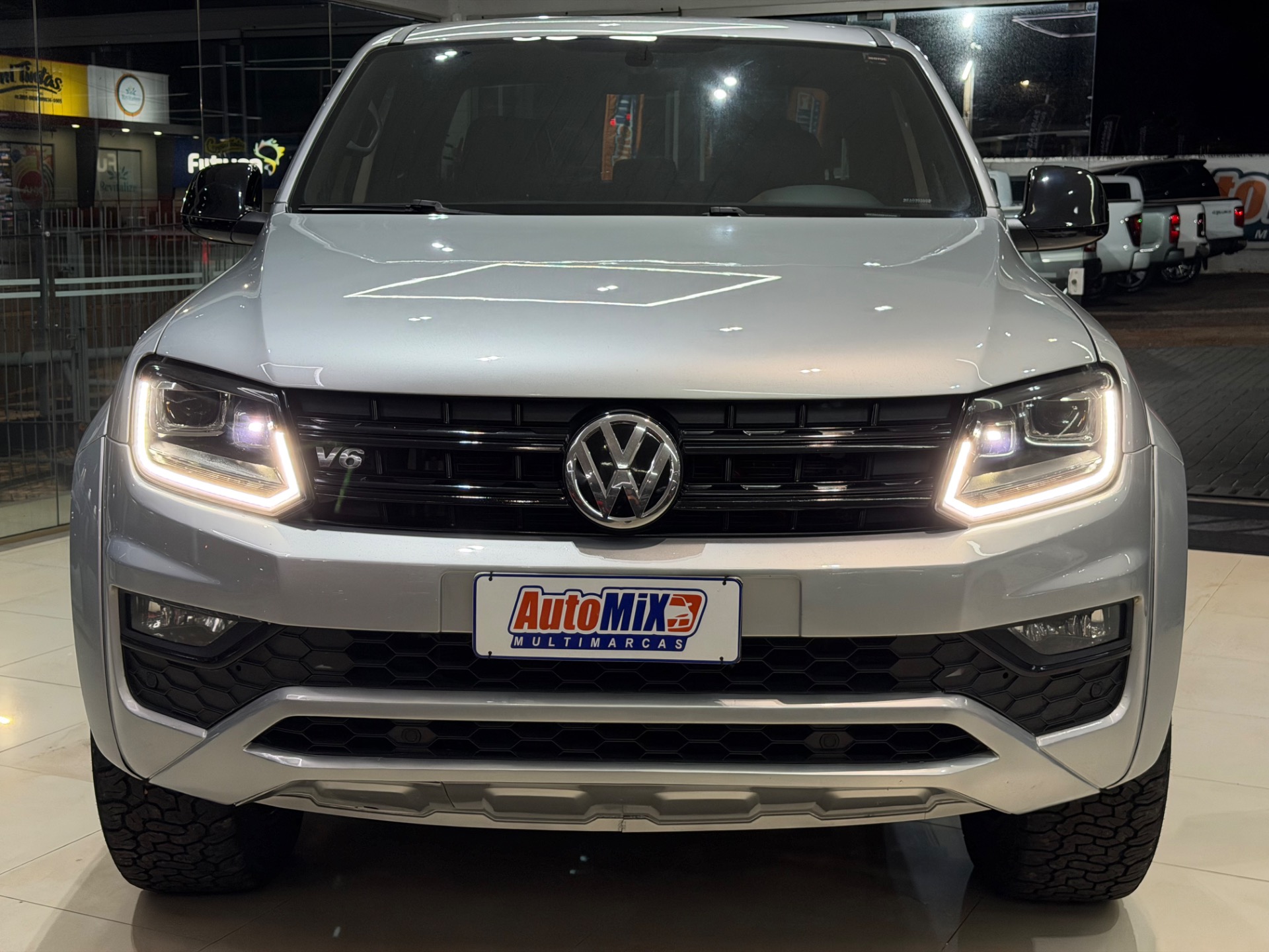Volkswagen Amarok Extreme Cd 3.0 4X4 Tb Dies. Aut. - foto 3