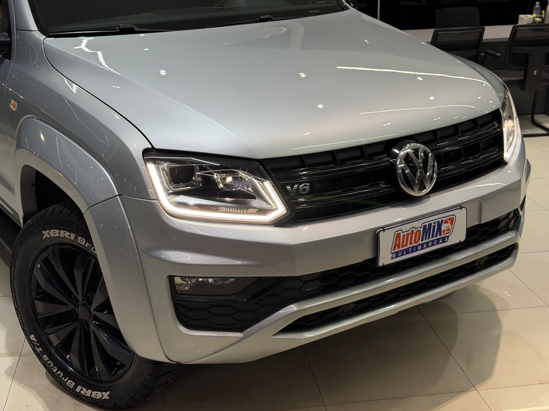 Volkswagen Amarok Extreme Cd 3.0 4X4 Tb Dies. Aut. - foto 4