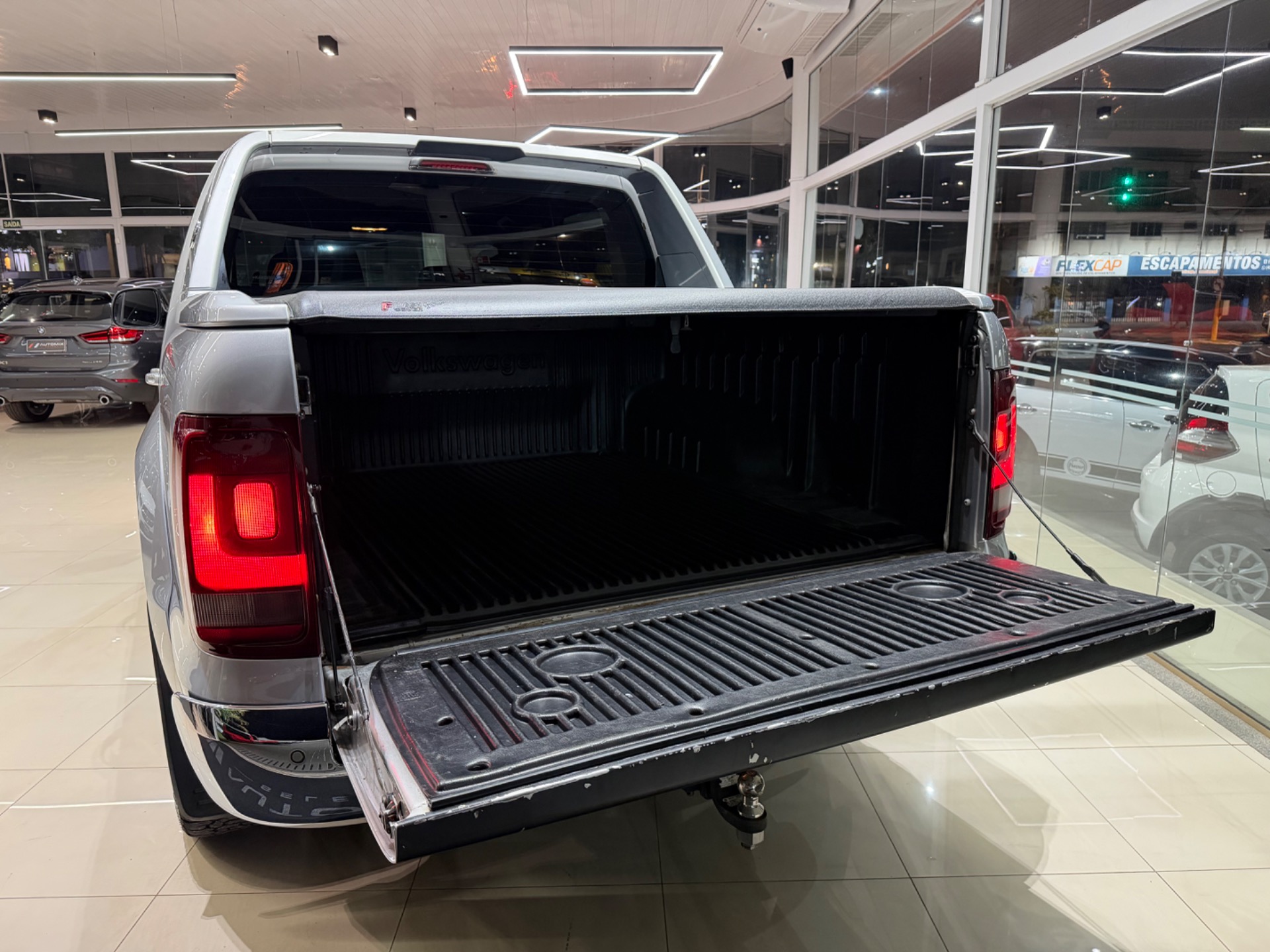 Volkswagen Amarok Extreme Cd 3.0 4X4 Tb Dies. Aut. - foto 11