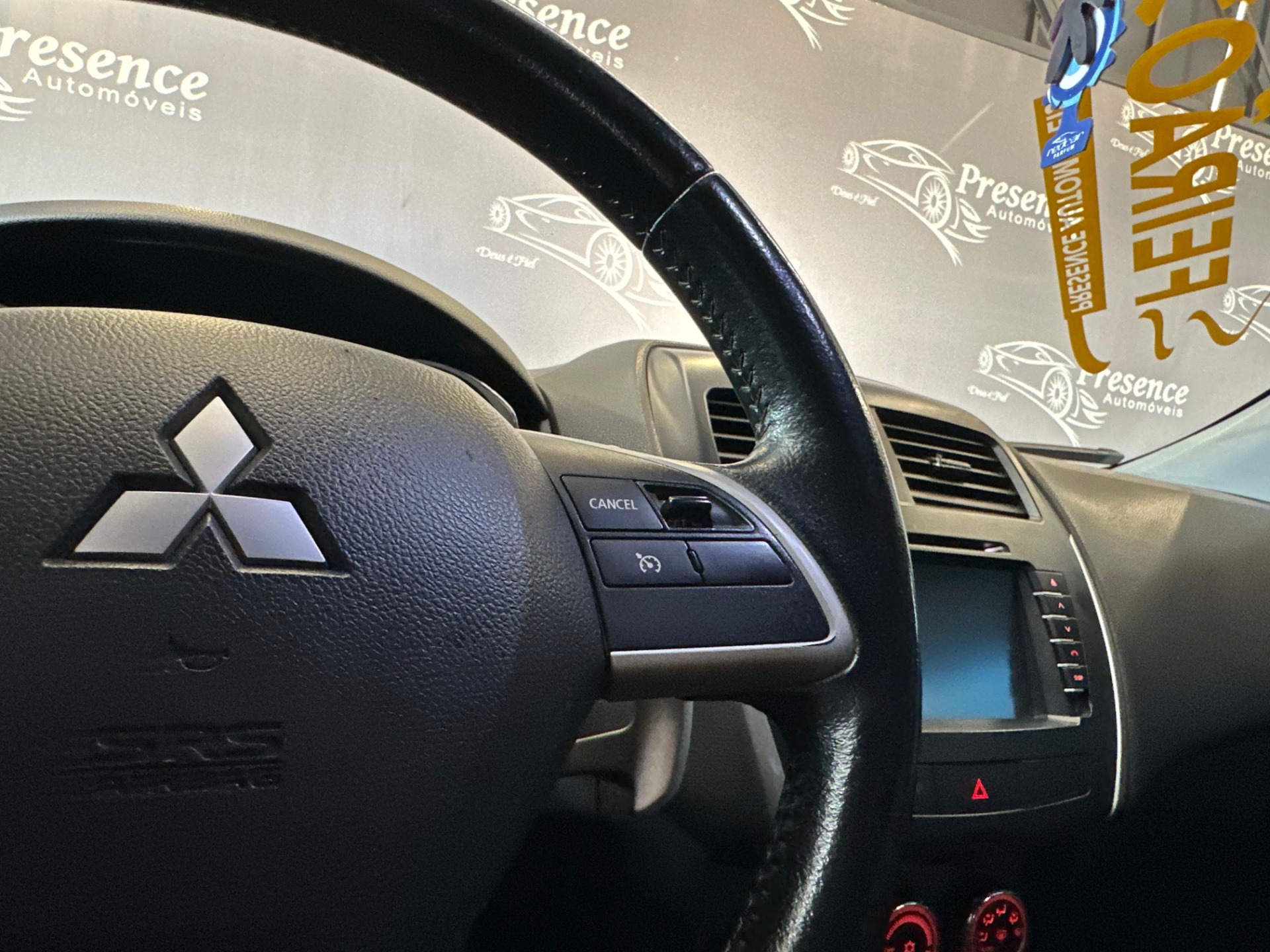 Mitsubishi ASX 2.0 16V 4X4 160cv Aut. - foto 12